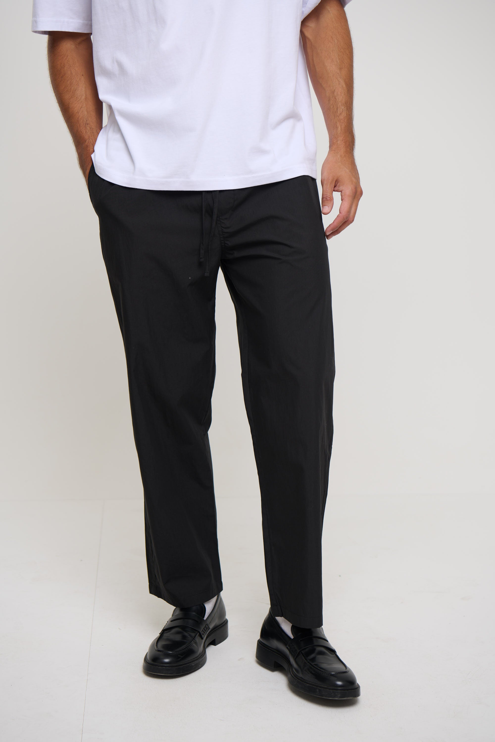 Cal Straight Cotton Pant Black