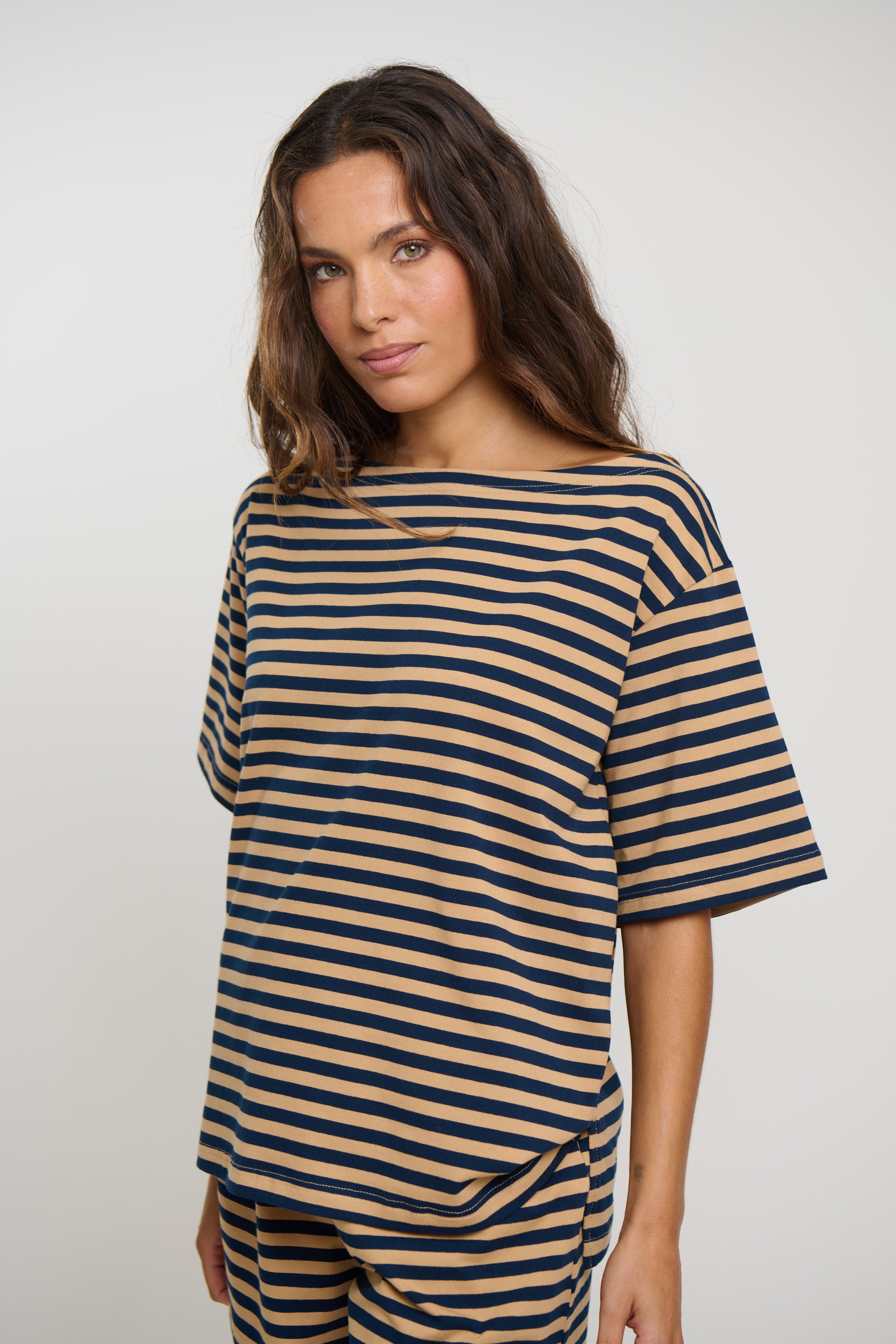 Zena Off The Shoulder Tee Sand Stripe