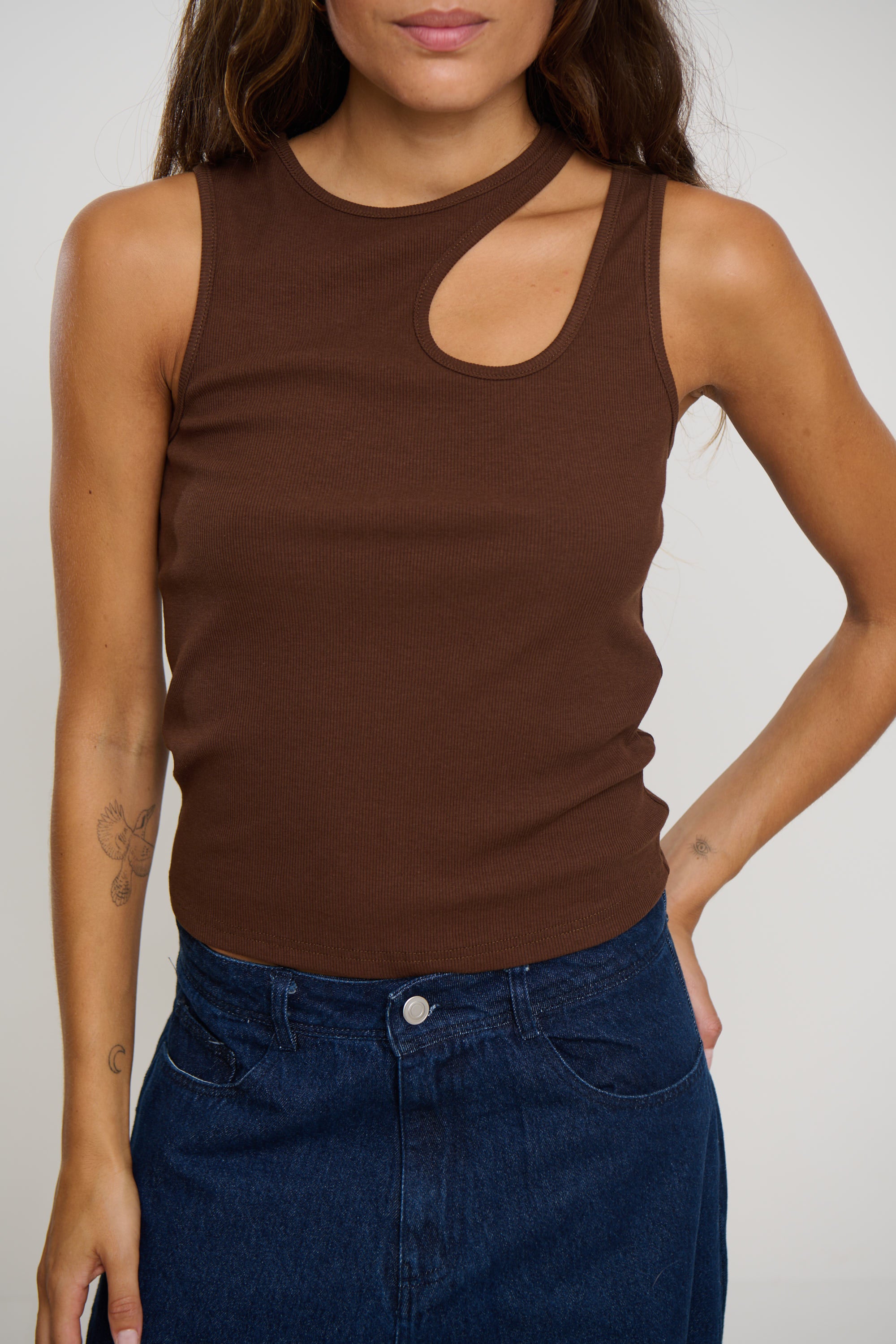 Veronika Tank Bitter Chocolate