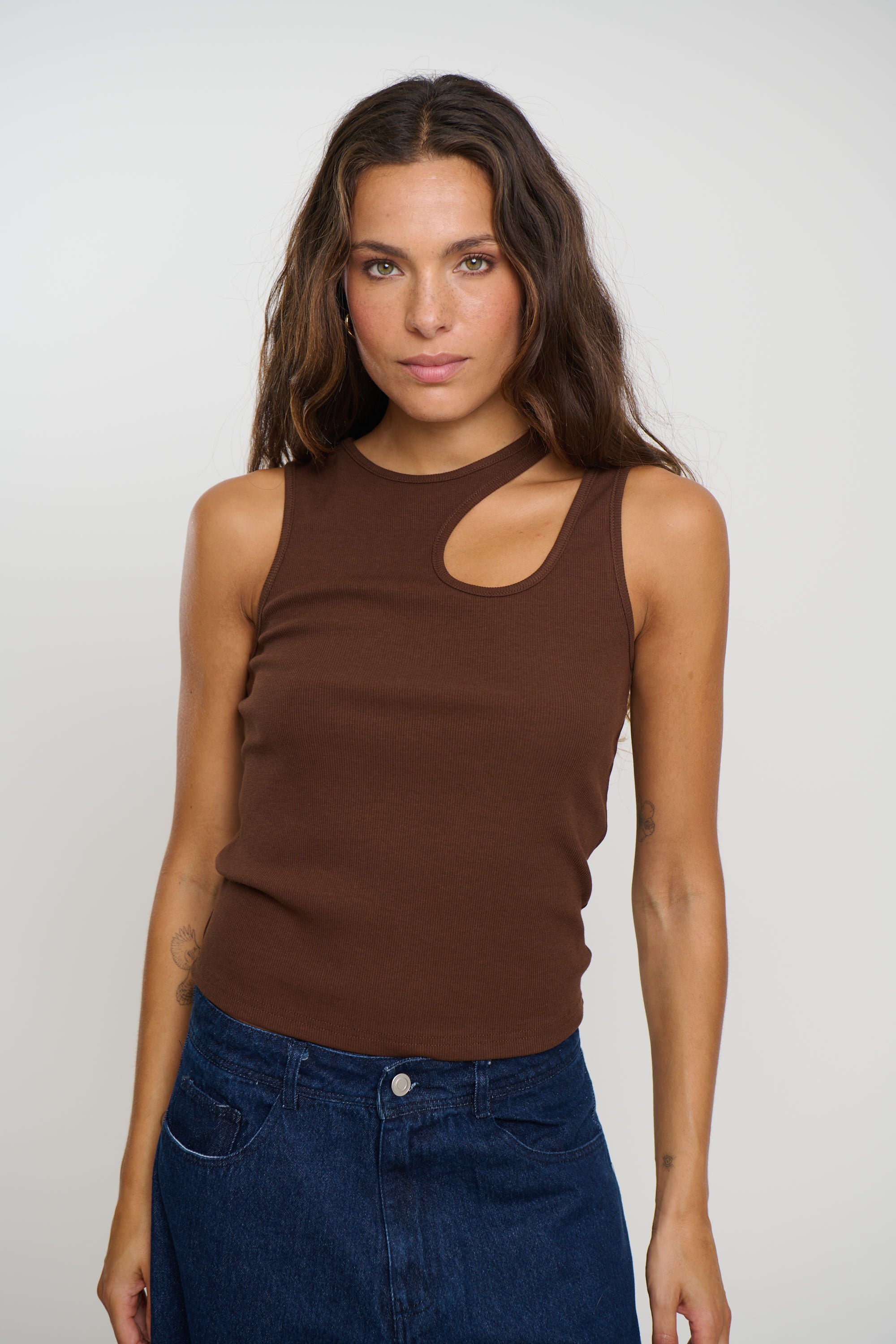 Veronika Tank Bitter Chocolate