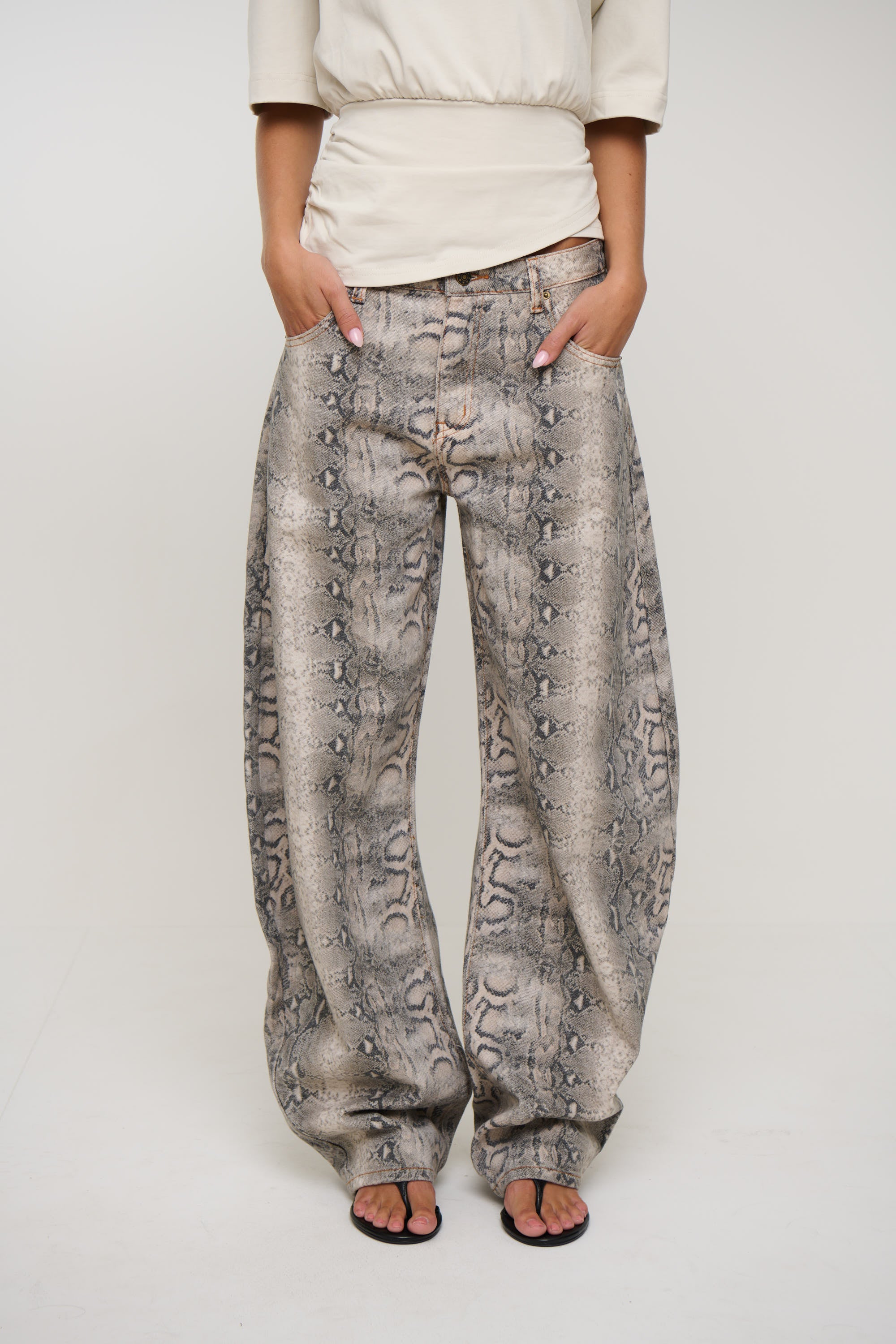 Horseshoe Jean Python