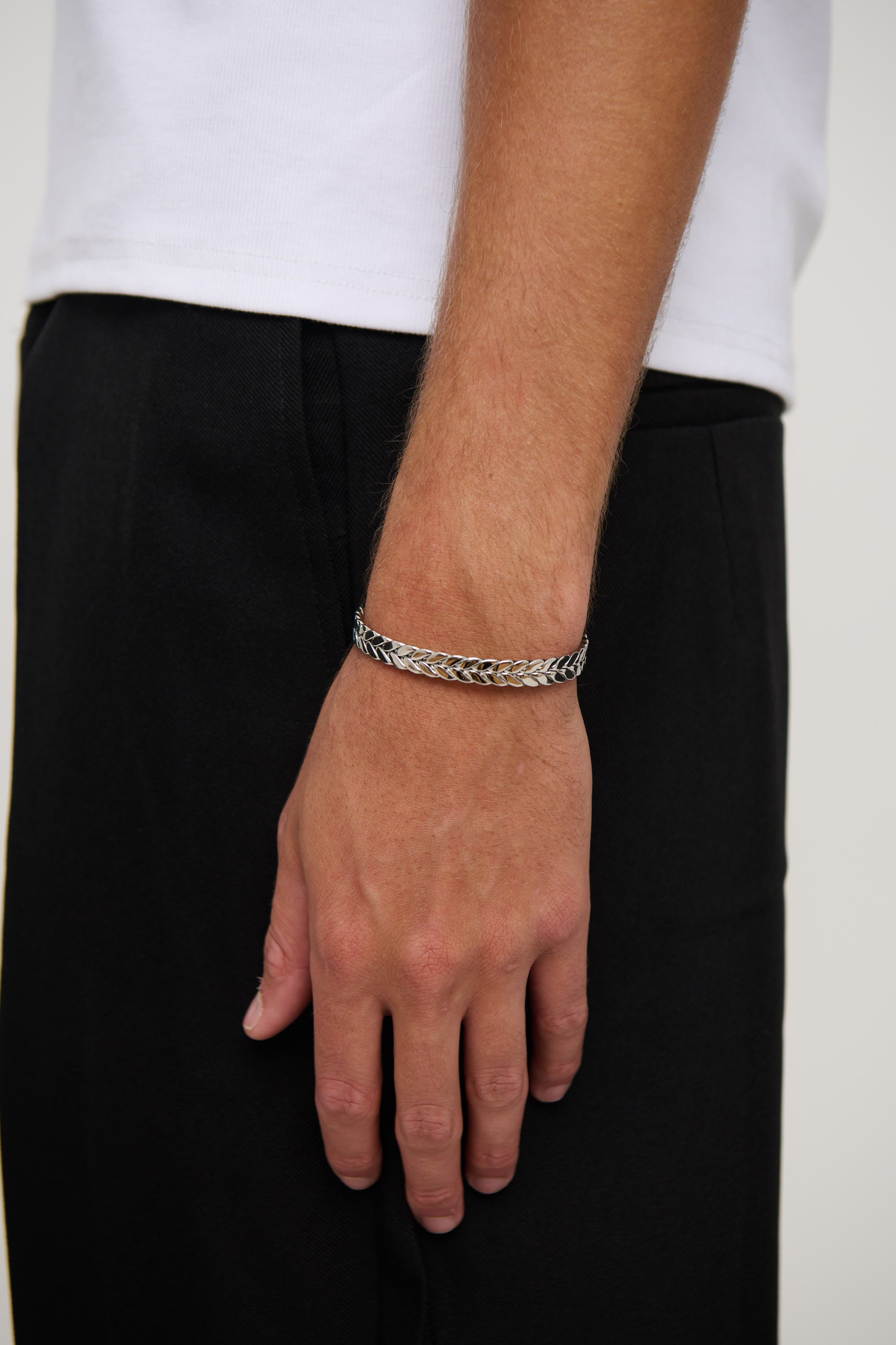Premium NTH Rhode Cuff Silver