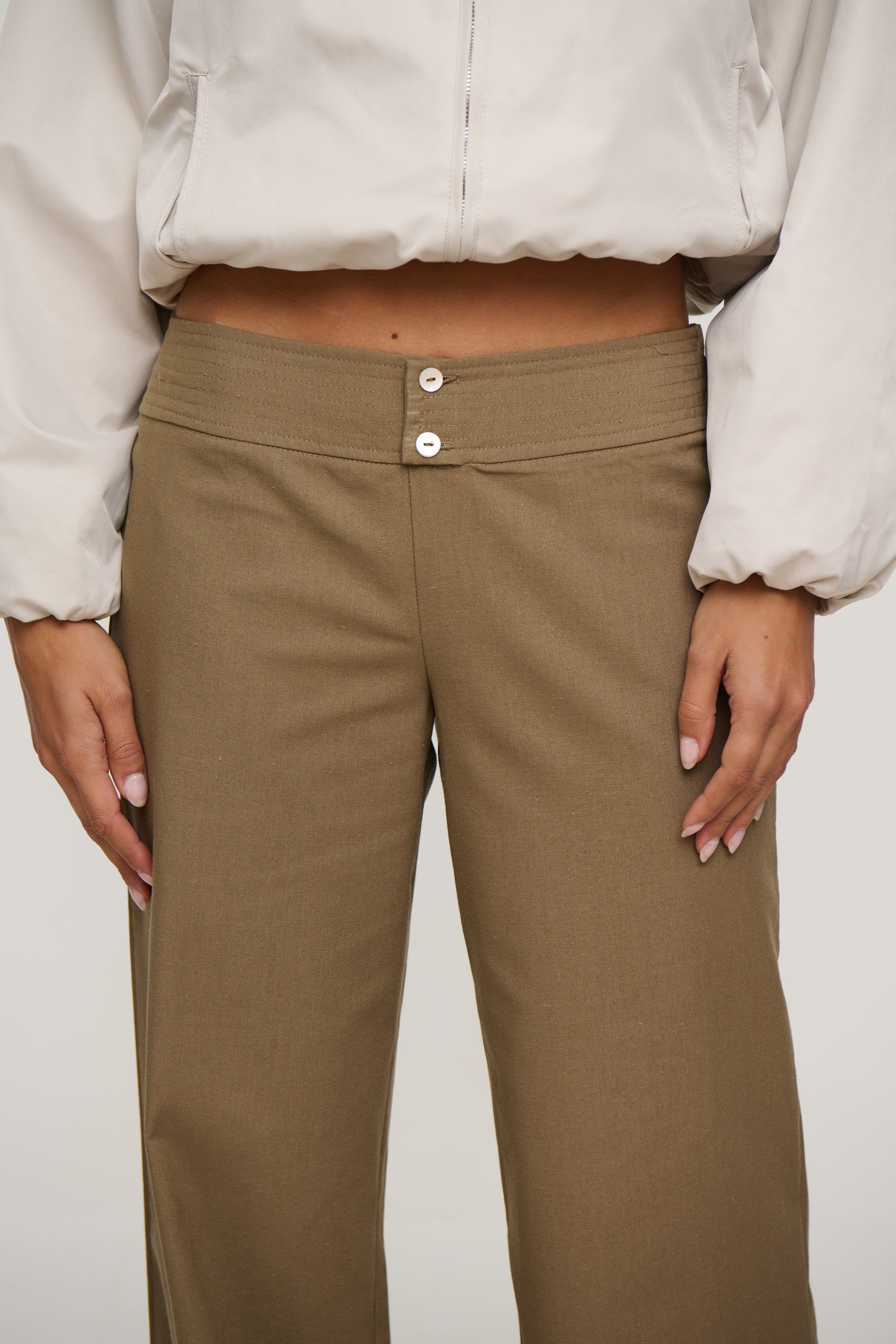 Deanne Pant Khaki