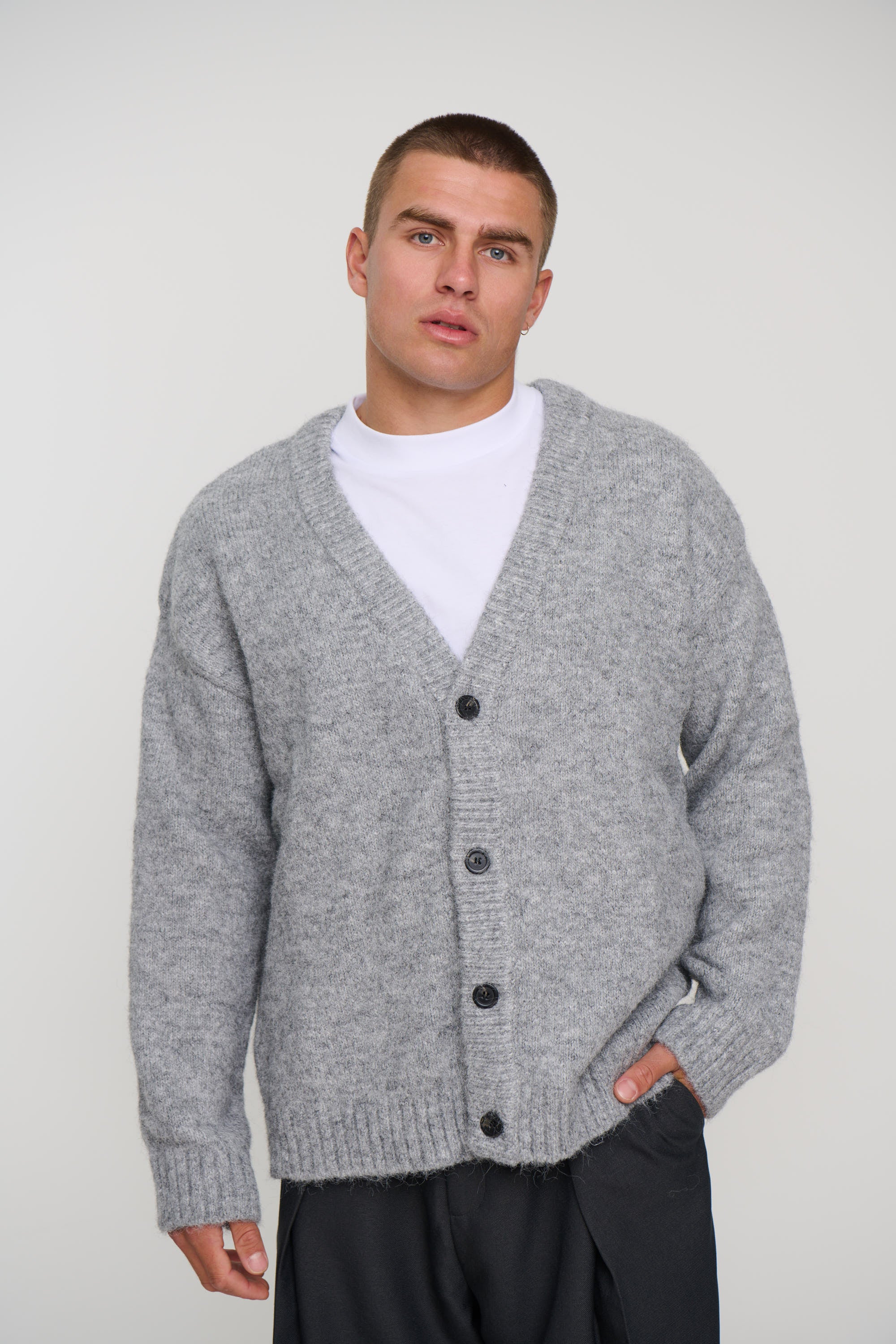 Knitted Oversize Cardigan Grey