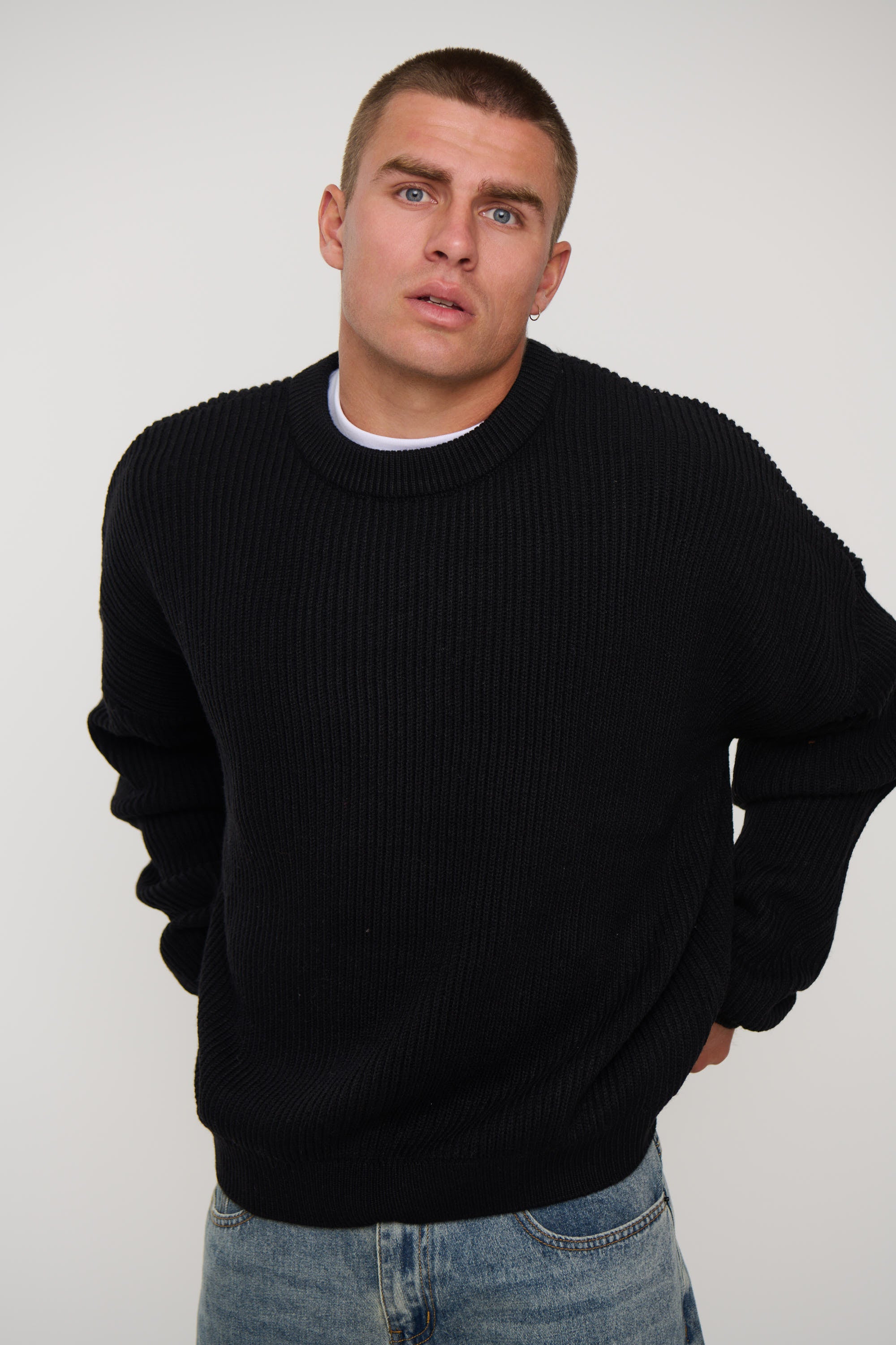 Drop Sleeve Heavy Knit Black