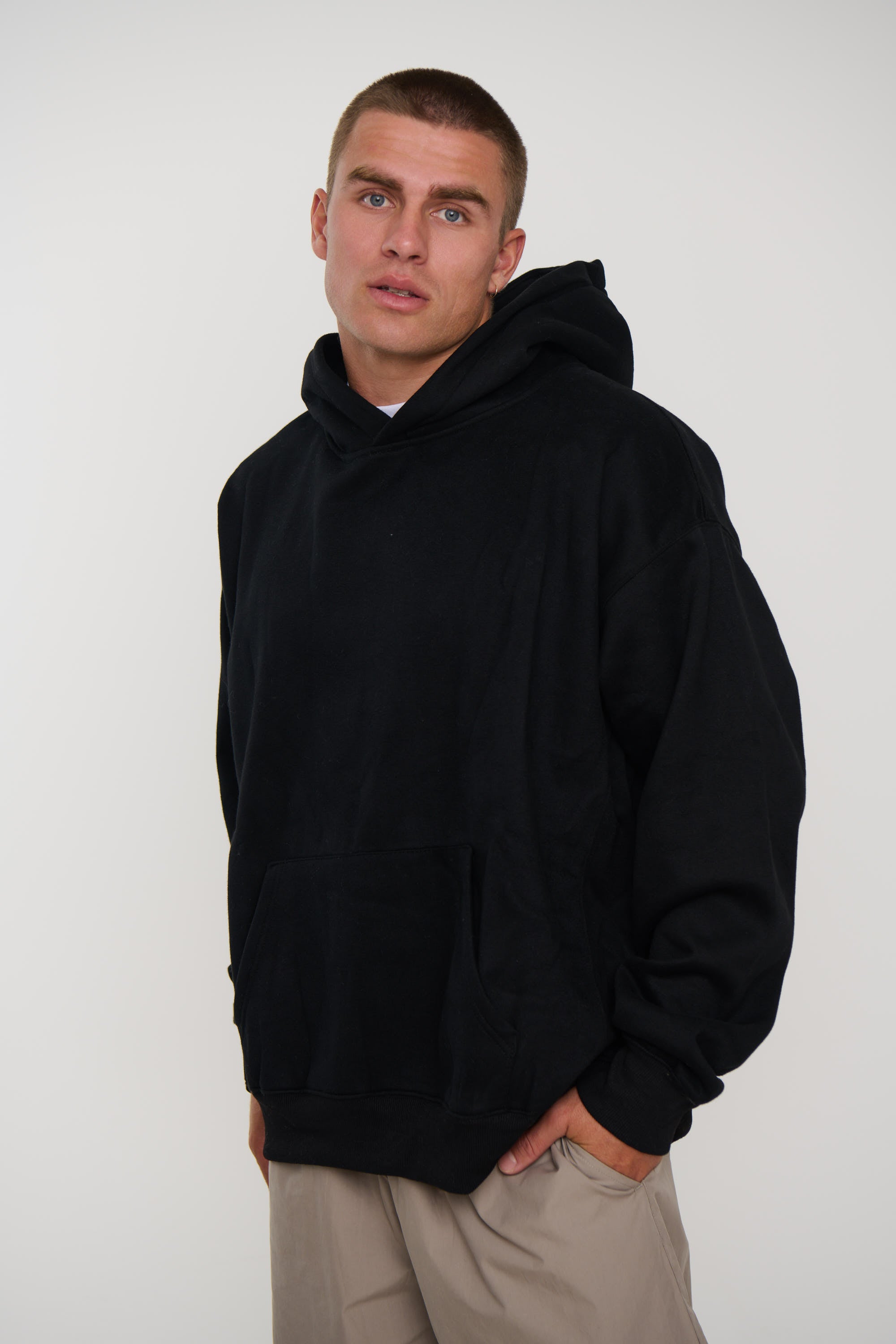 Roman Oversize Hoodie Black