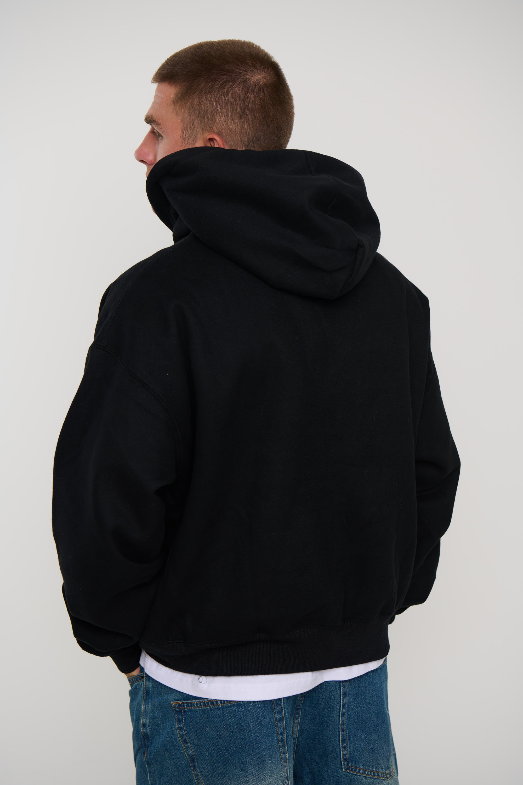 Roman Cropped Drop Hoodie Black