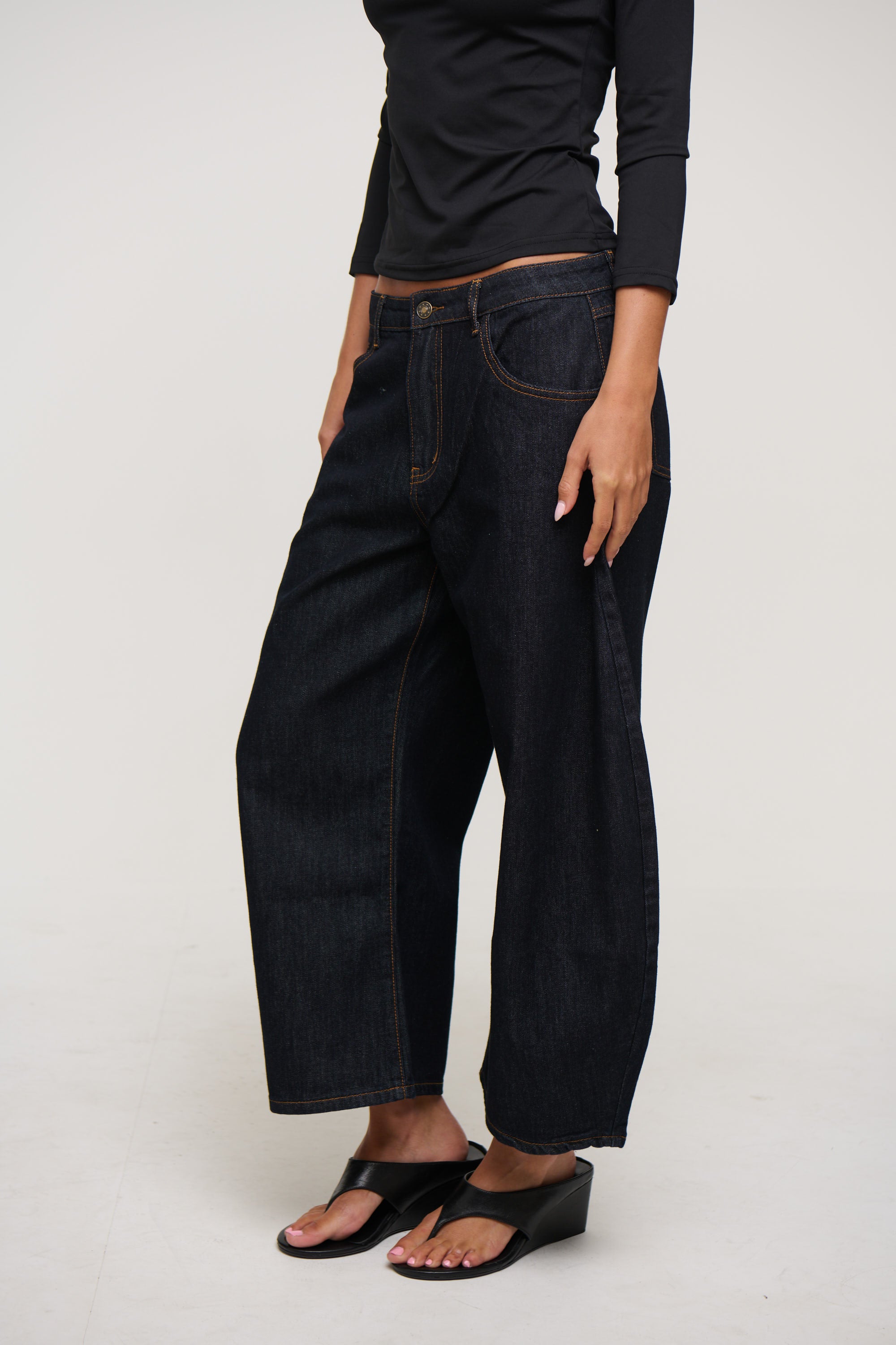 Horseshoe Cropped Jean Indigo