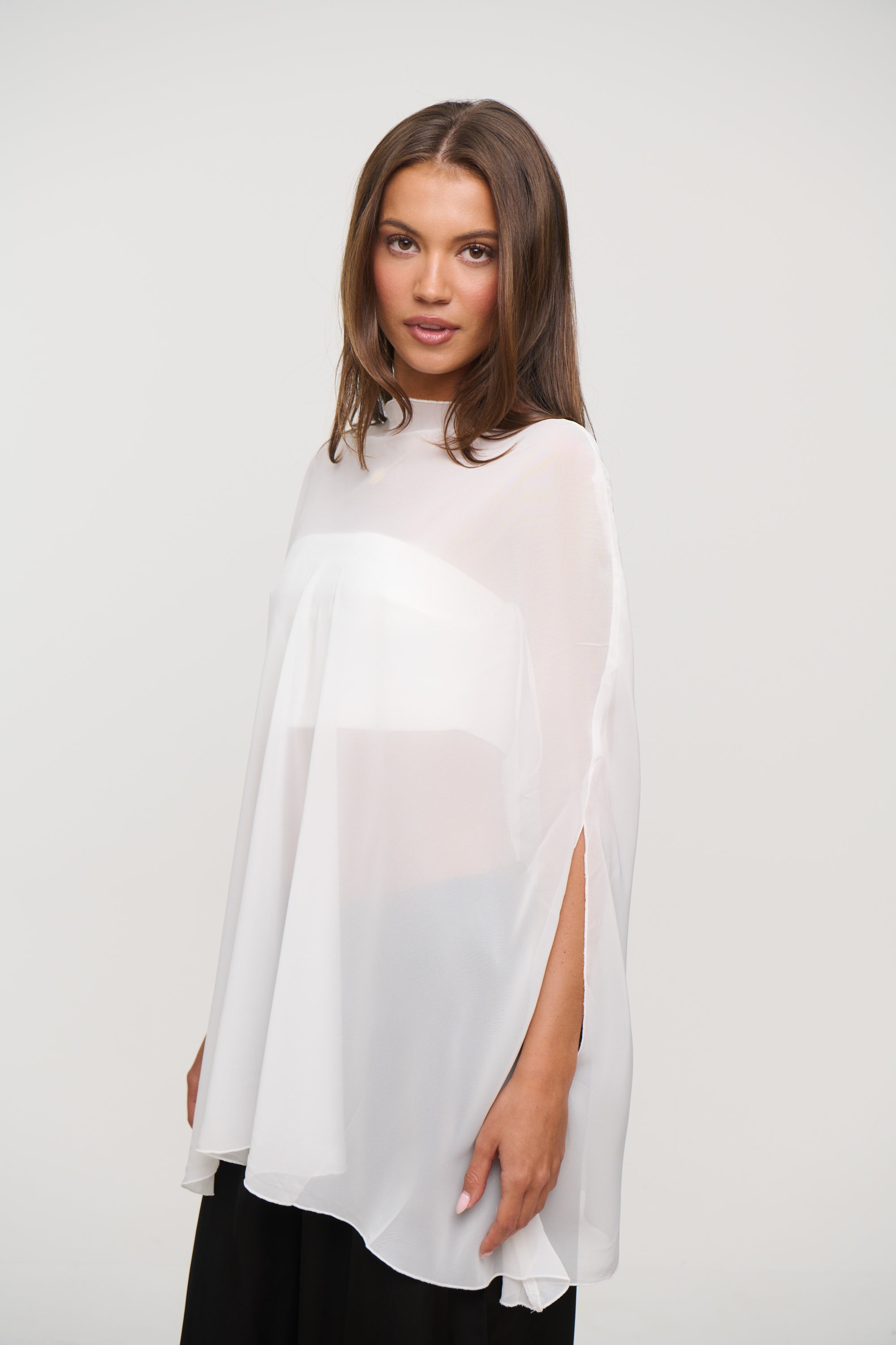 Aura Poncho Porcelain