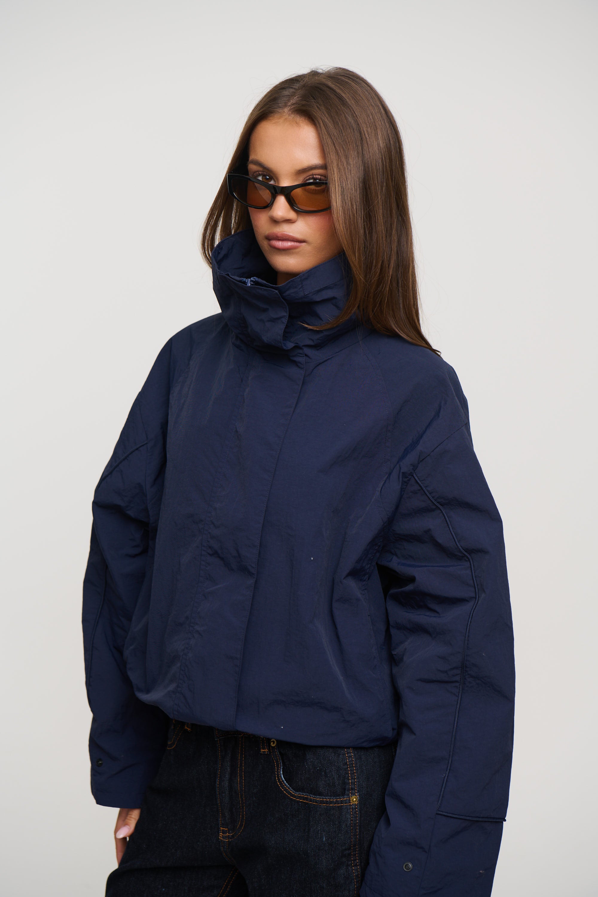 Shoreline Windbreaker Navy