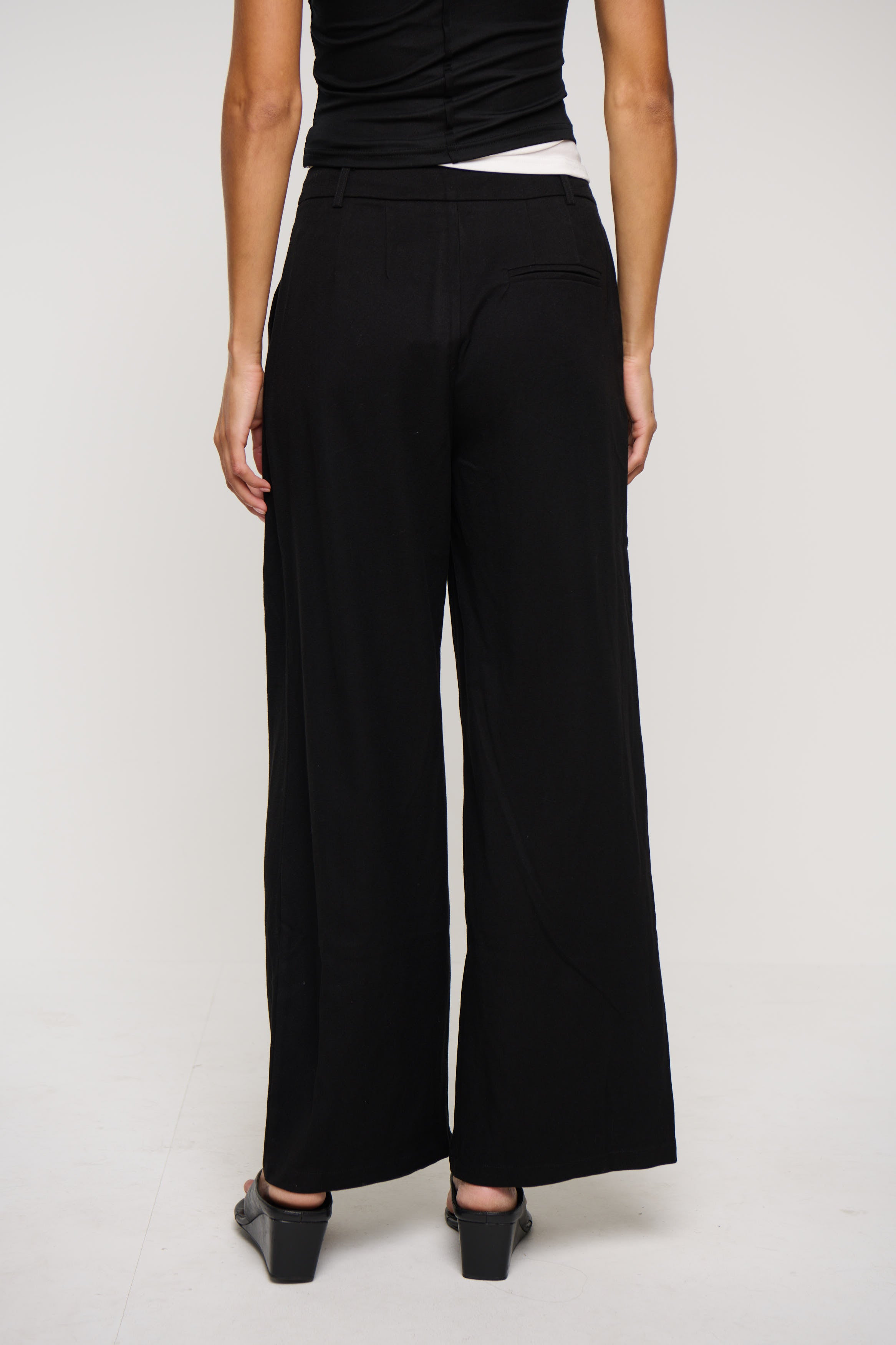 Bisou Pant Black