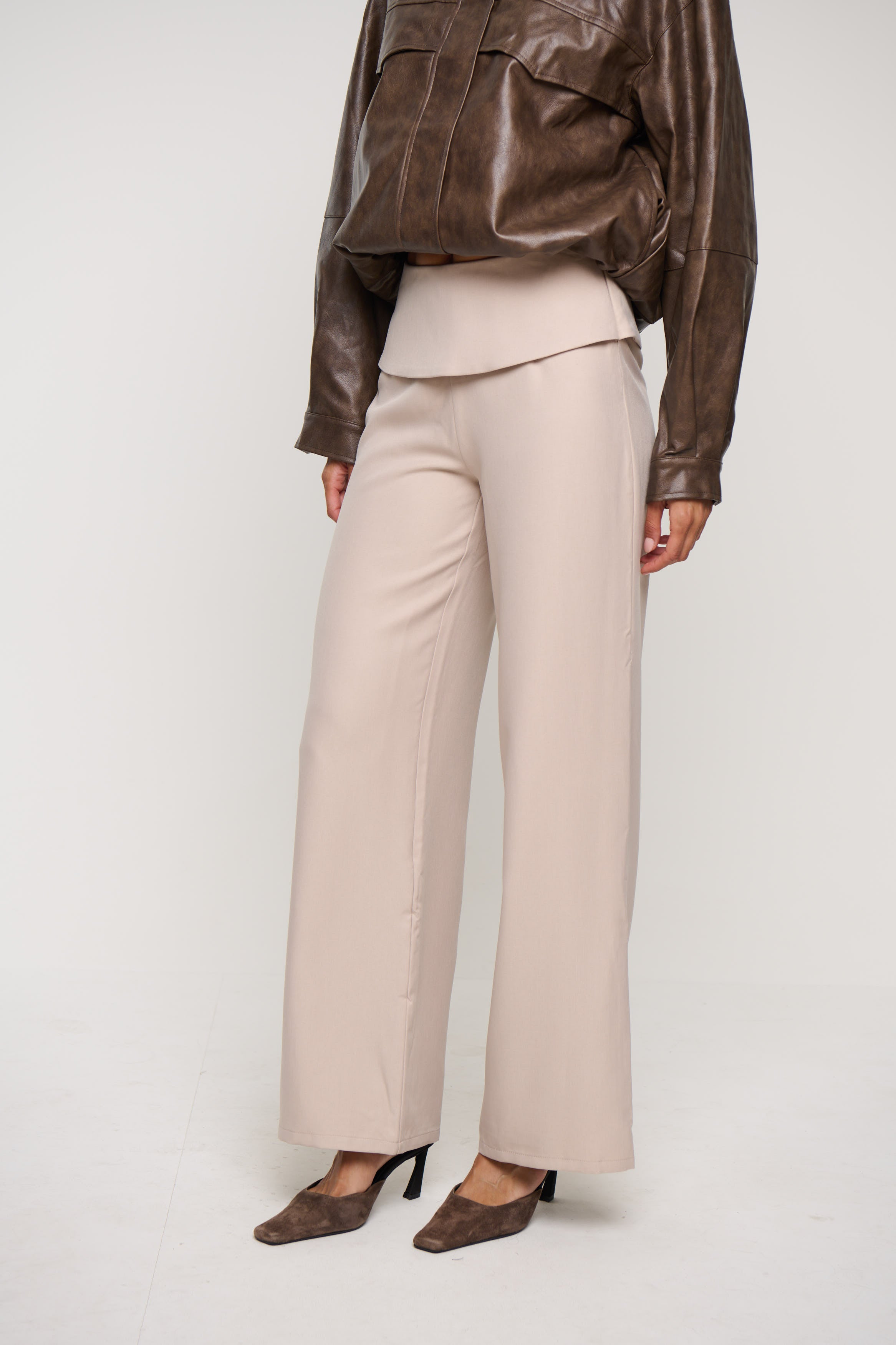 Vespera Pant Oat