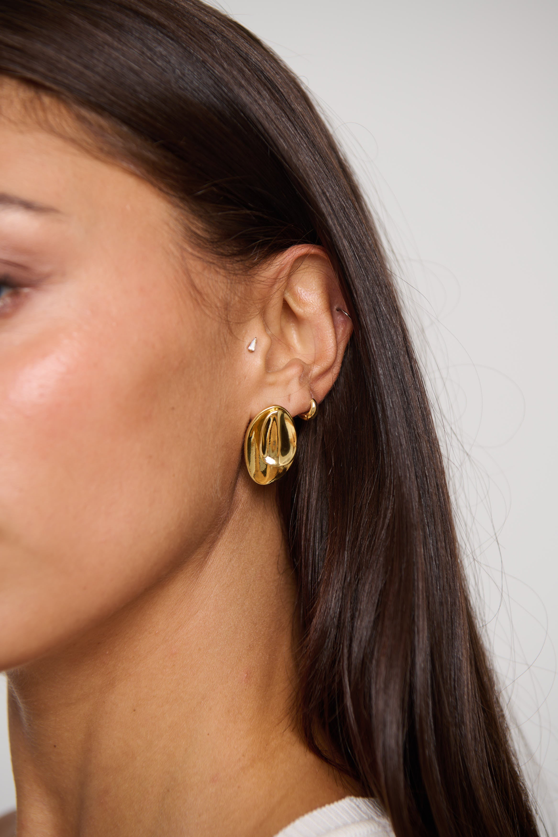 Pebble Earring Gold