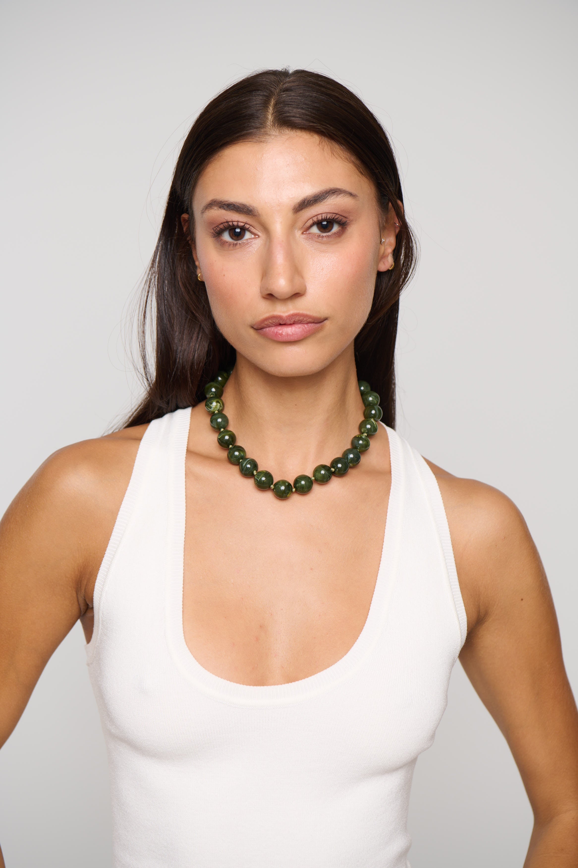 Sahara Resin Necklace Moss
