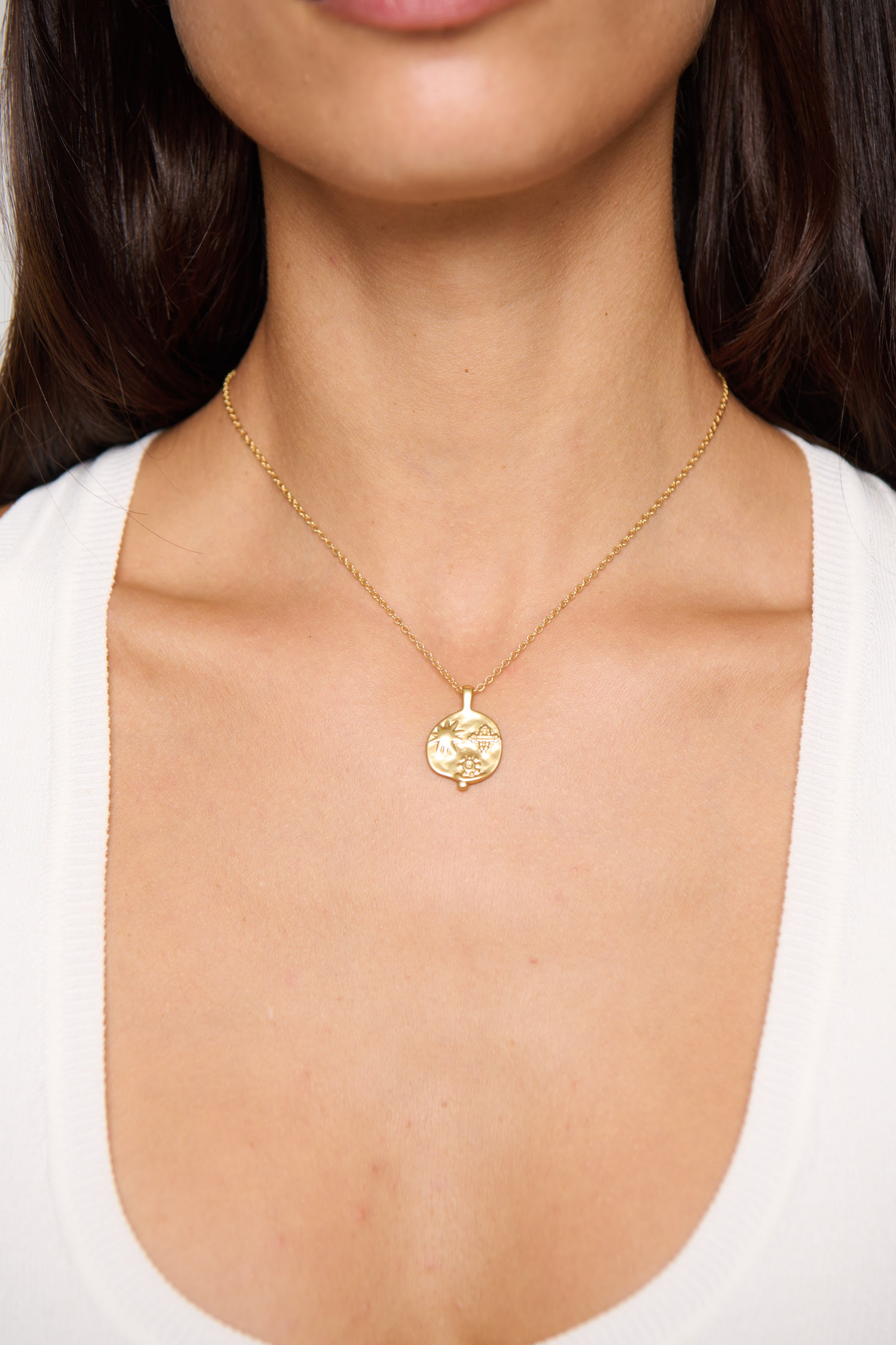 Oceana Coin Necklace Gold