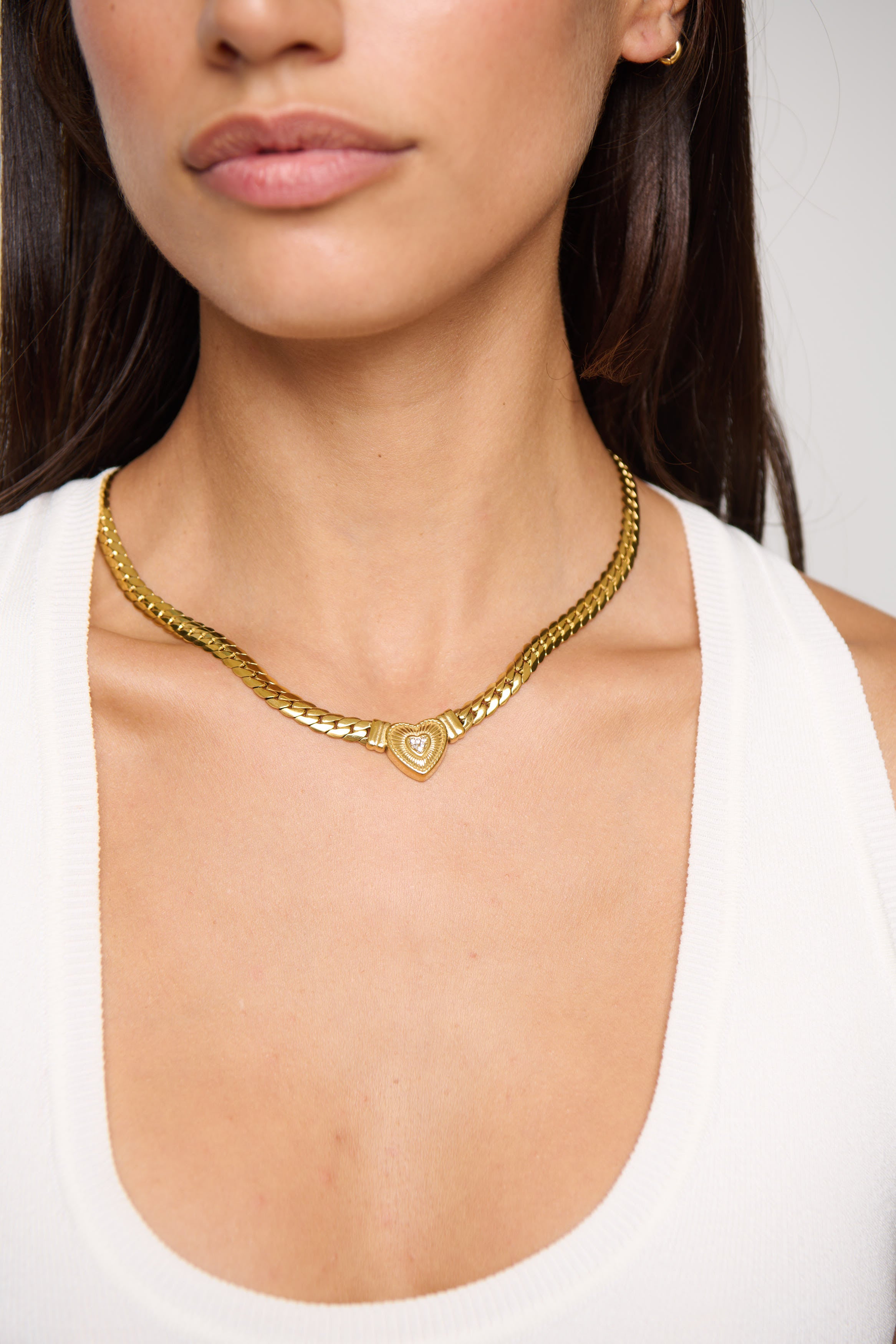 Amor Statement Chain Gold