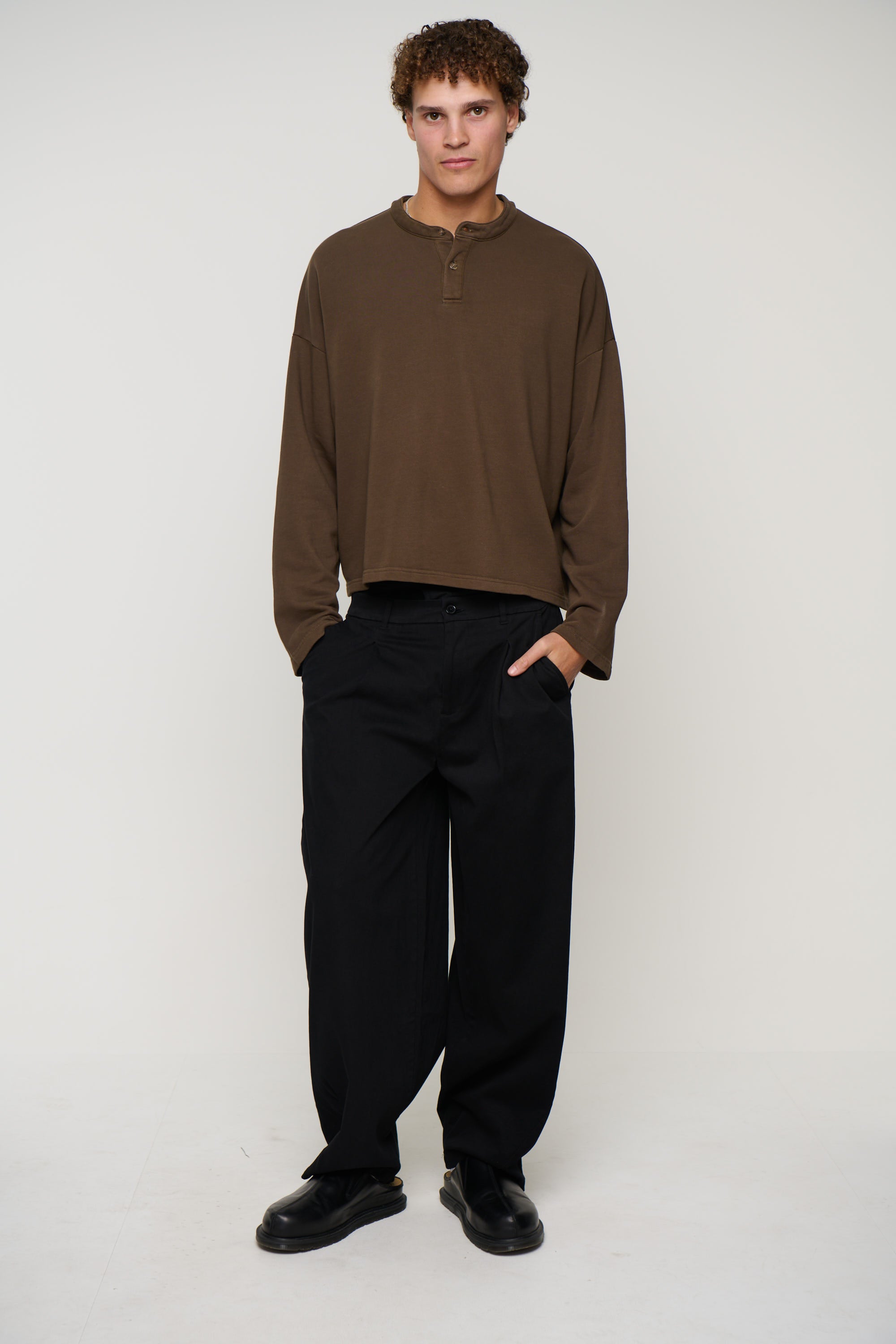 Fleece Crop Henley Choc