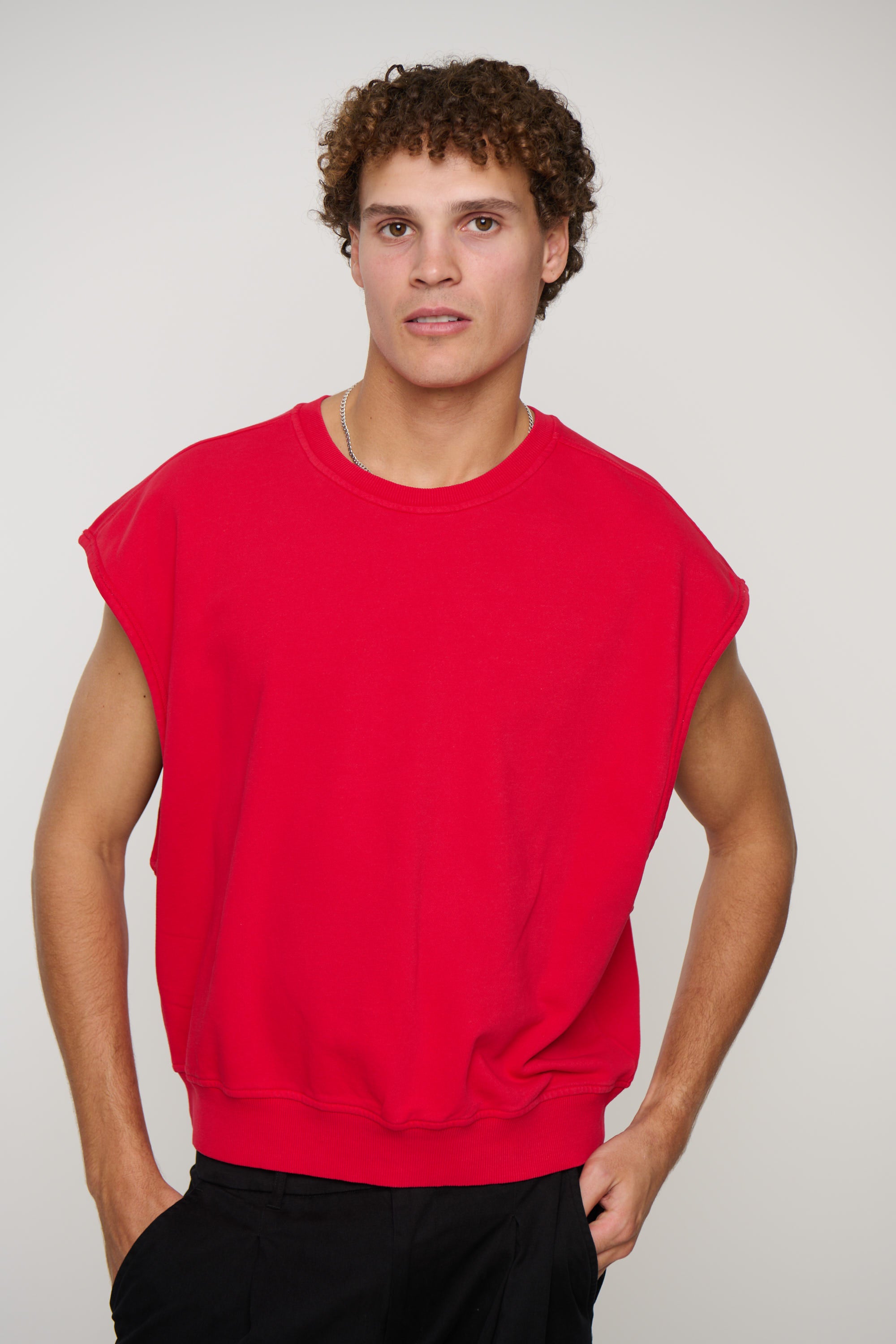 Cropped Fleece Ribbed Tank Red