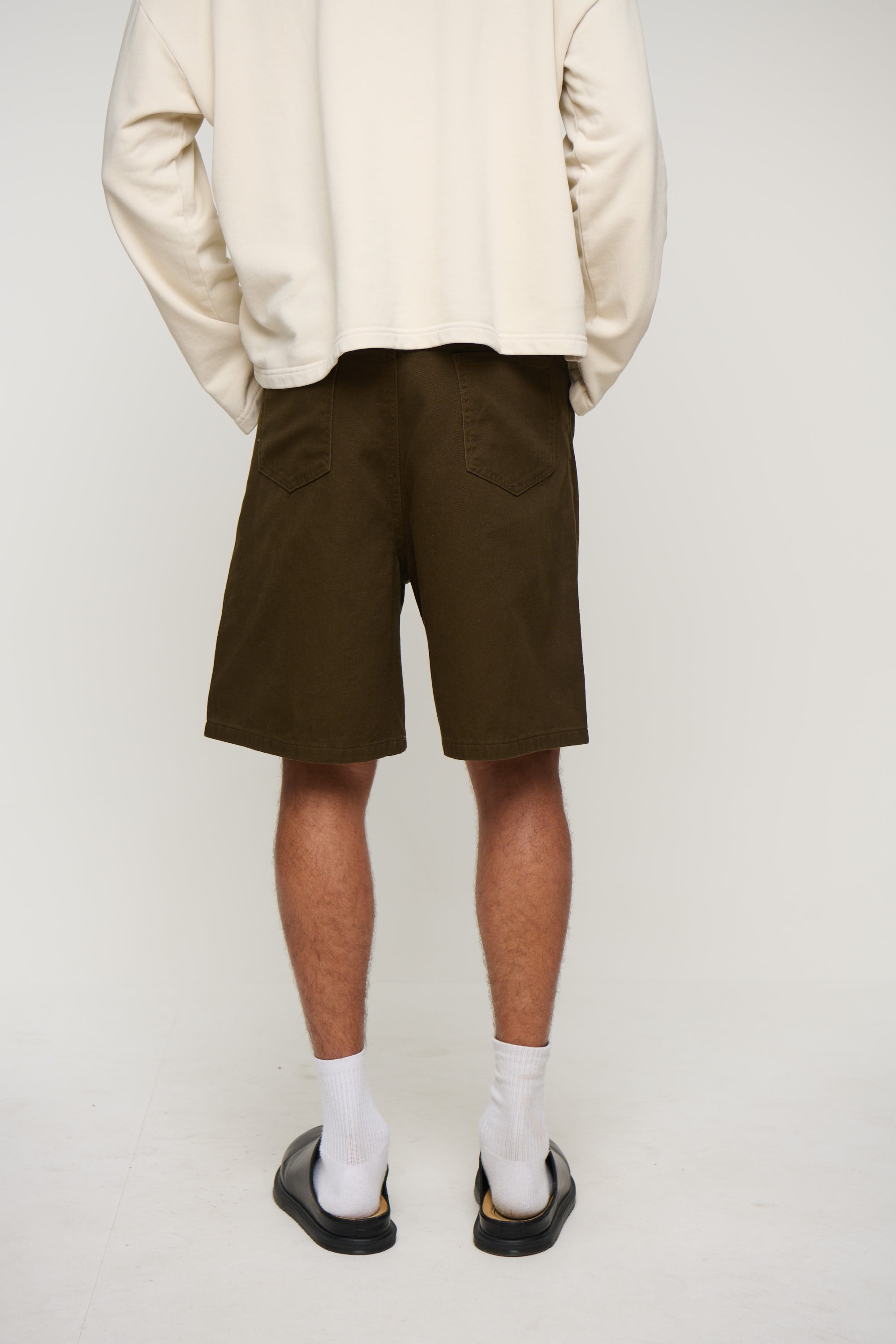 Nicholas Baggy Short Choc