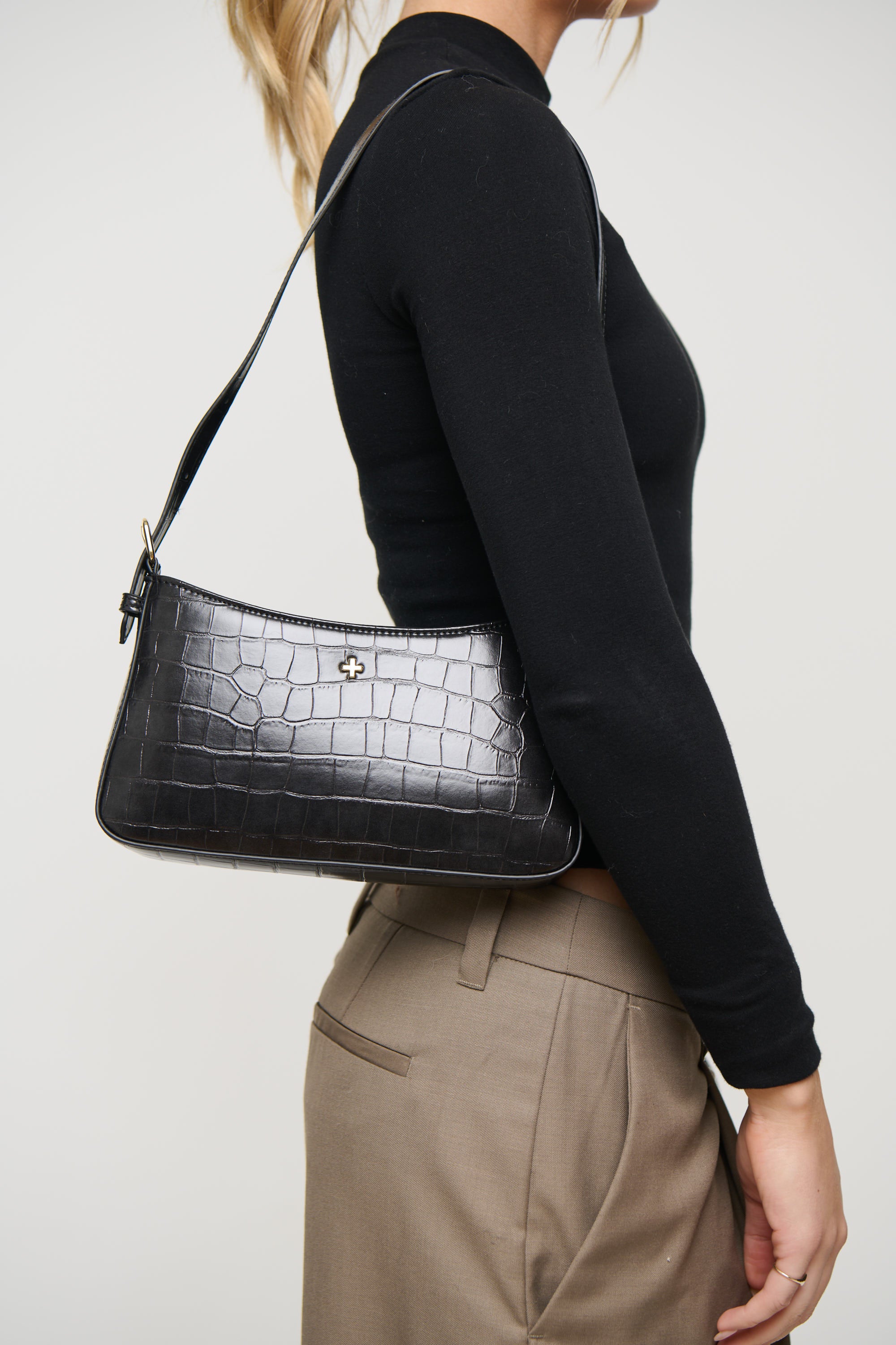 Lilu Shoulder Bag Black Croc/Gold