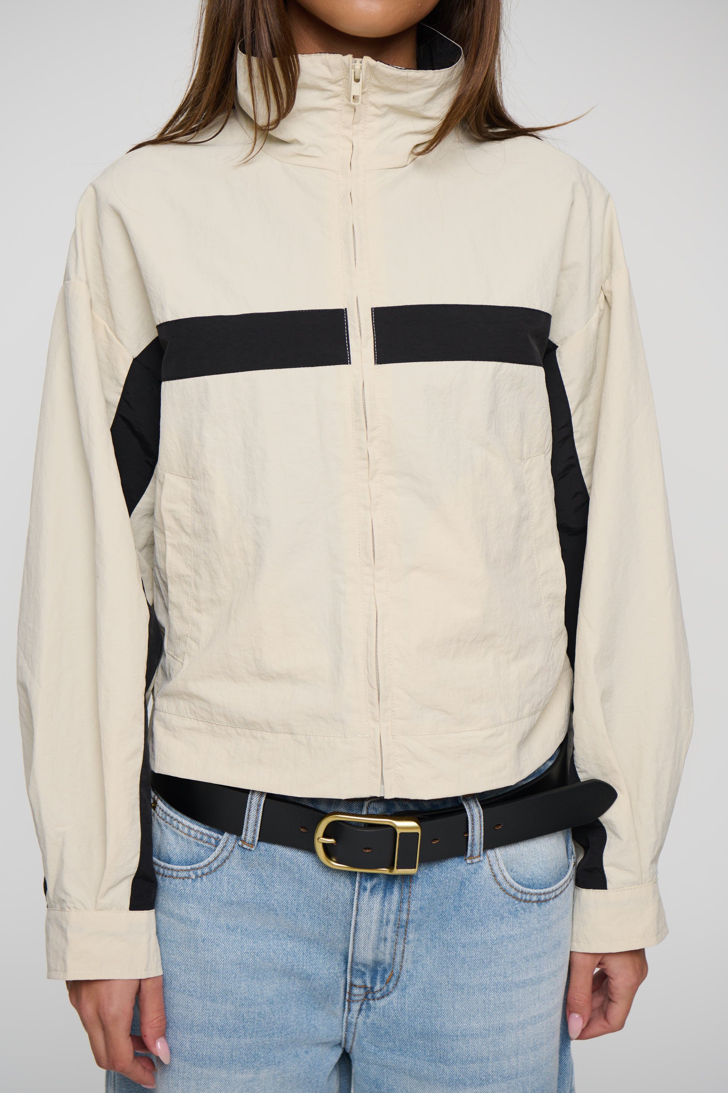 Essential Windbreaker Beige
