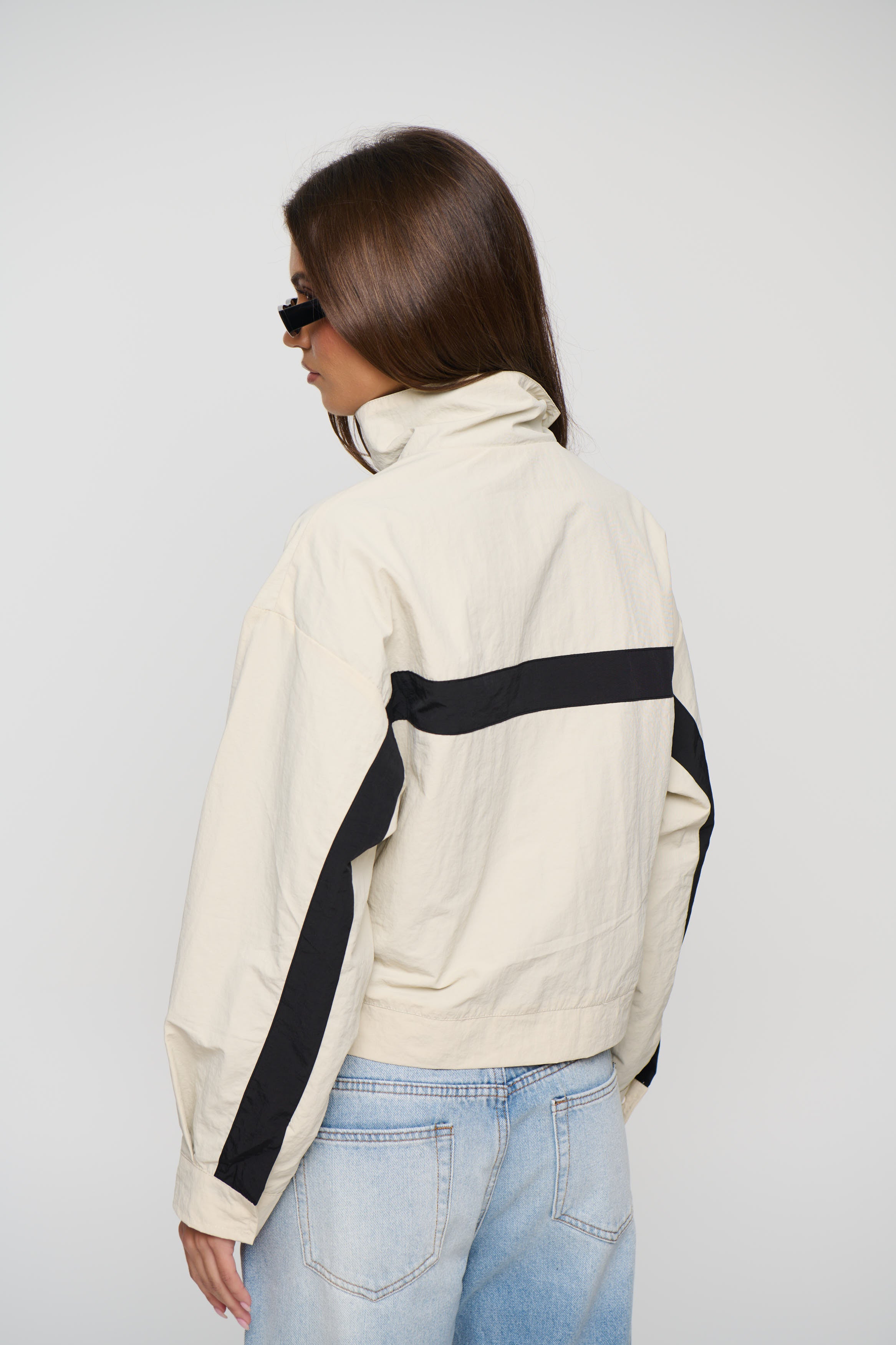 Essential Windbreaker Beige