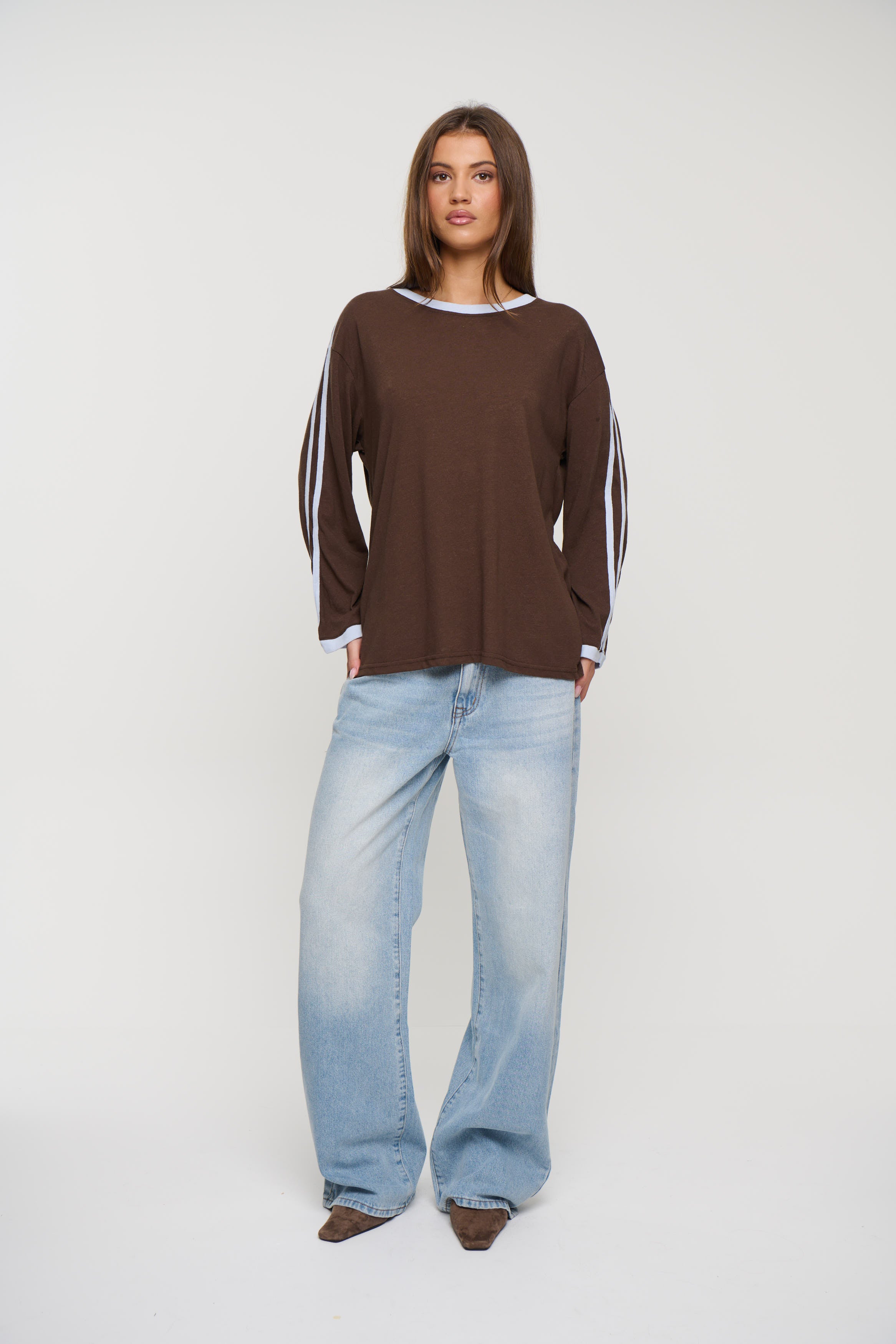 Hollis Long Sleeve Chocolate