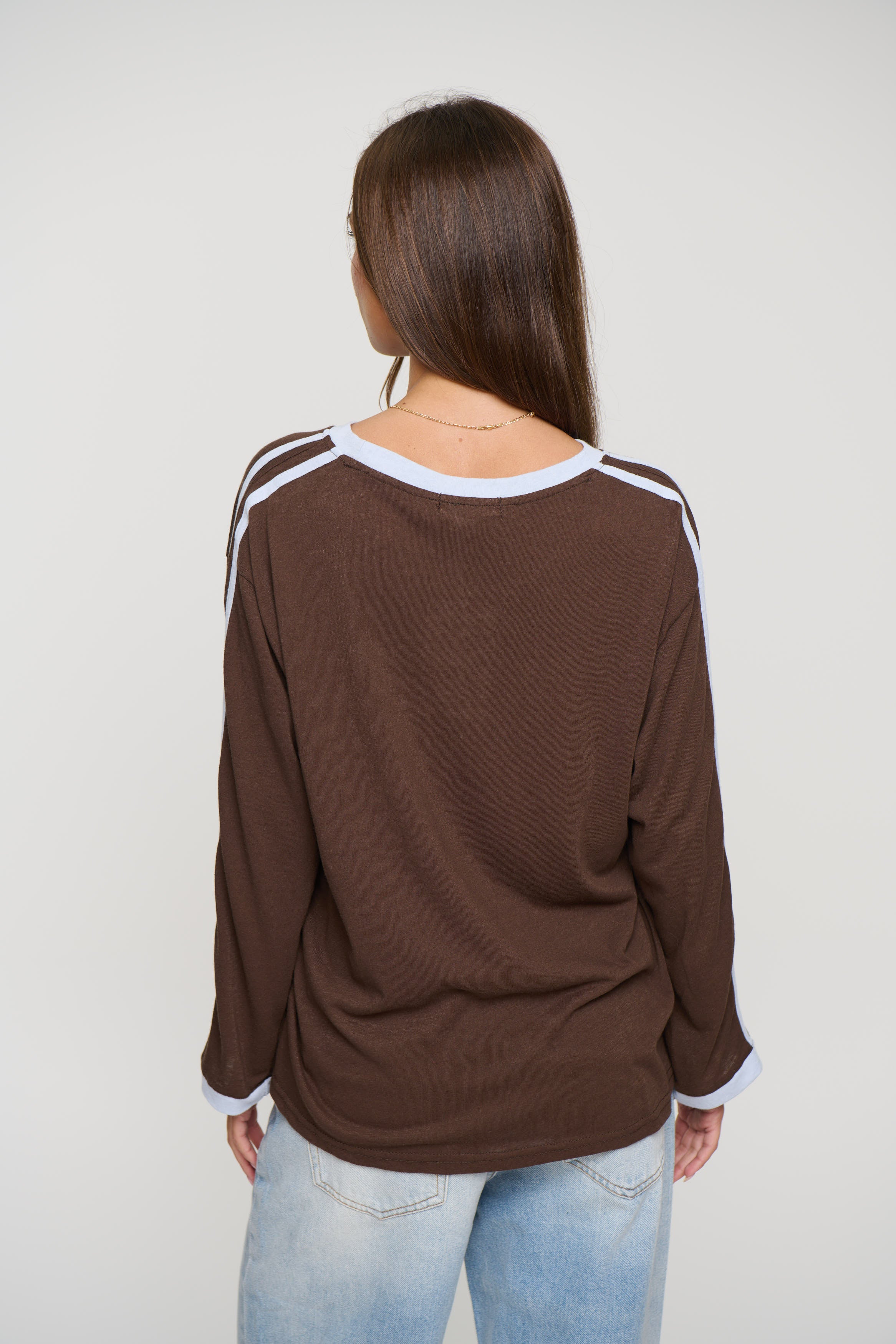 Hollis Long Sleeve Chocolate