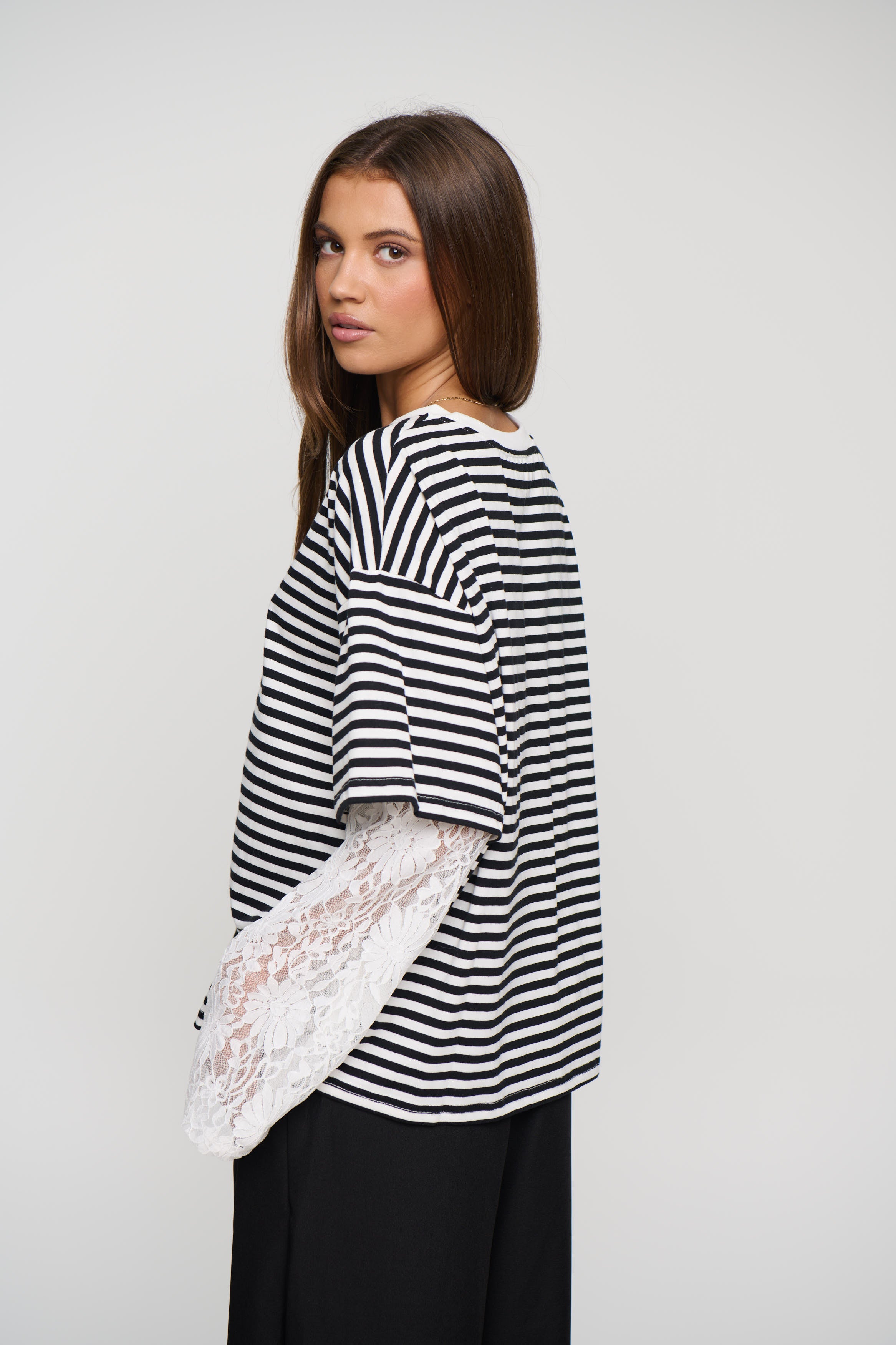 Rommy Lace Tee Black/White Stripe