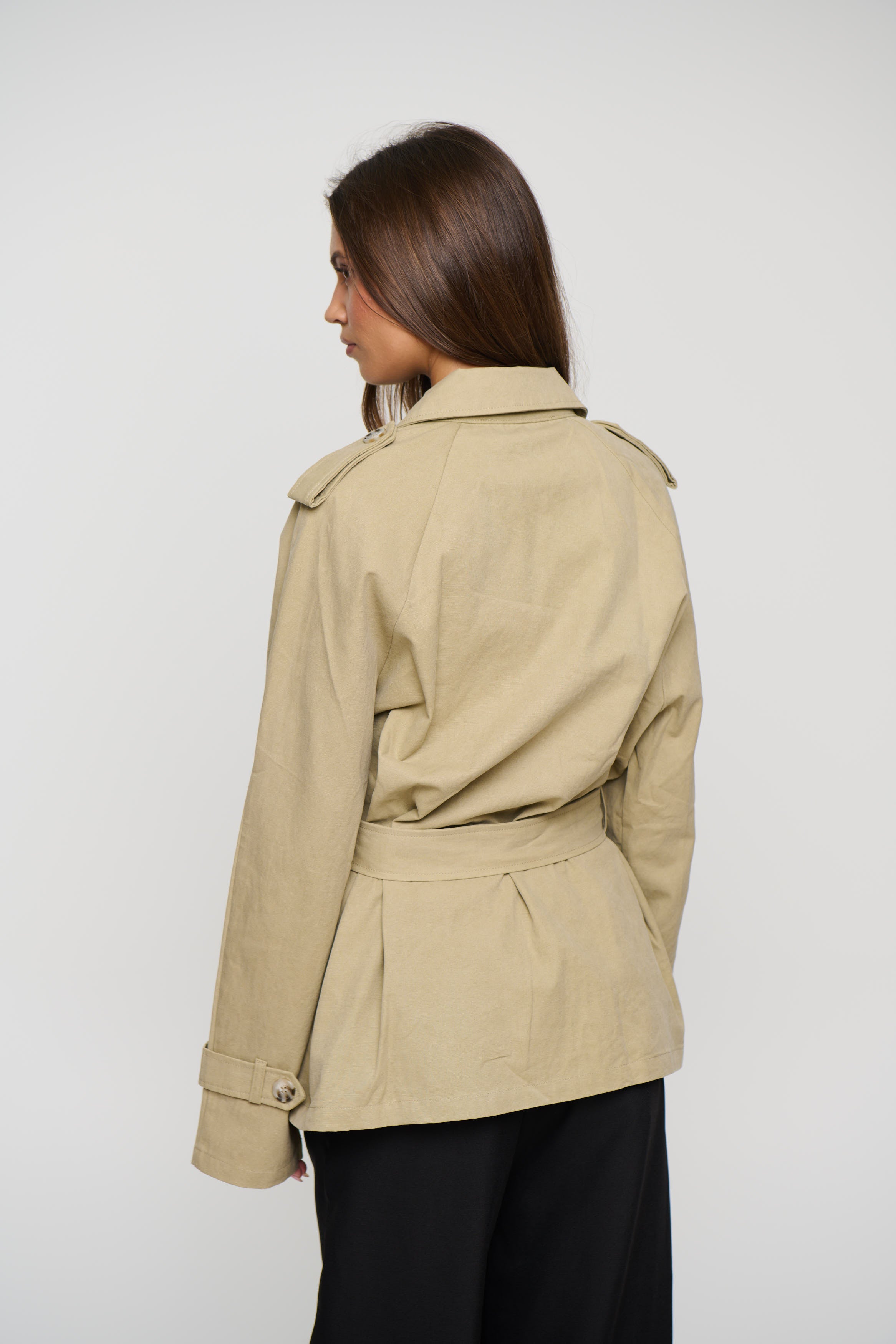 Cropped Trencherous Coat Tan