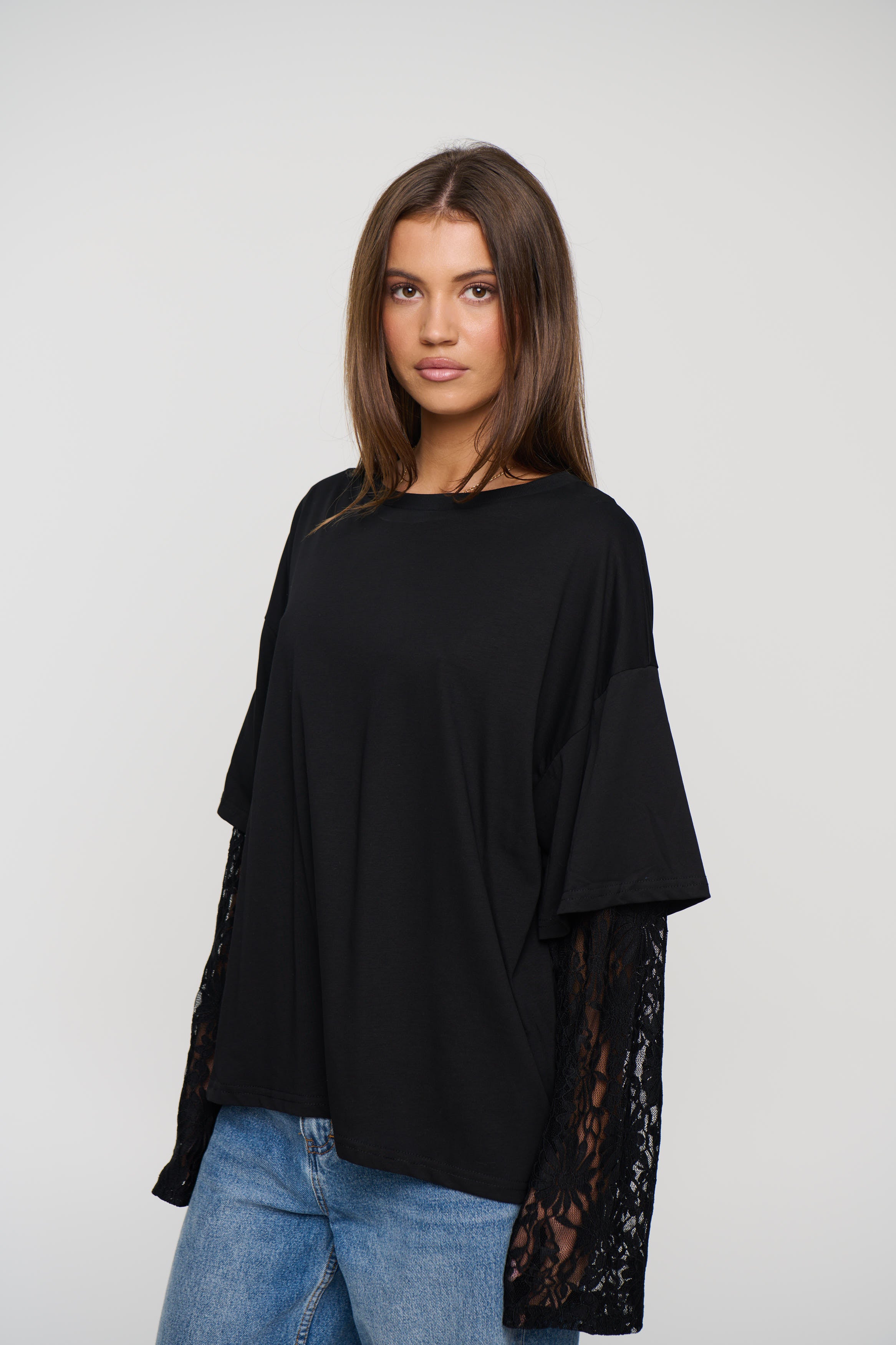 Rommy Lace Tee Black