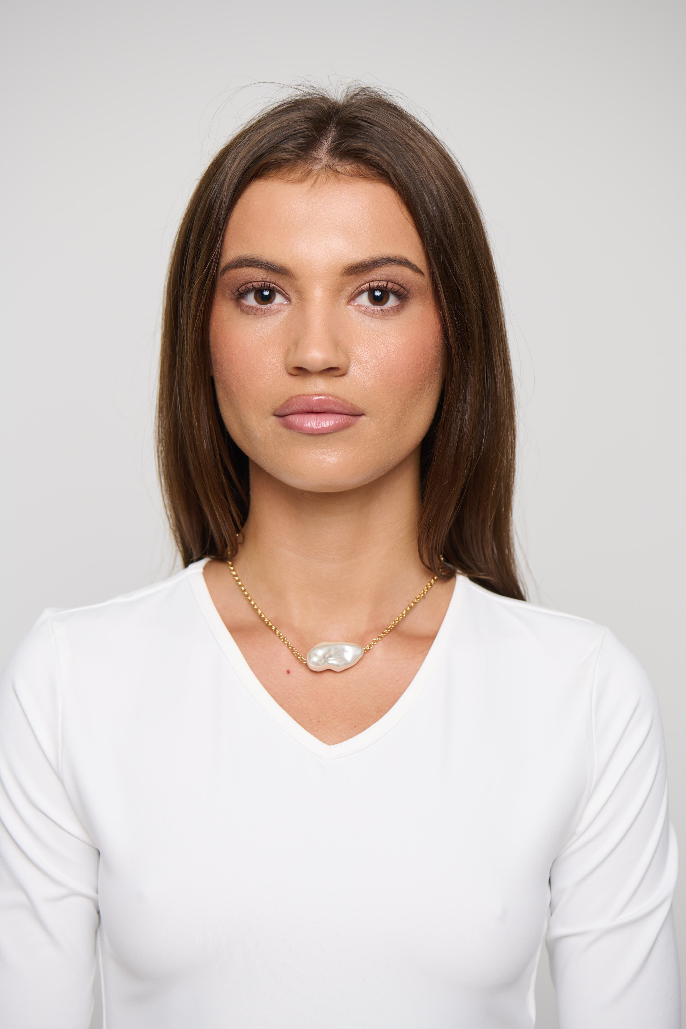 Anastasia Pearl Necklace Gold