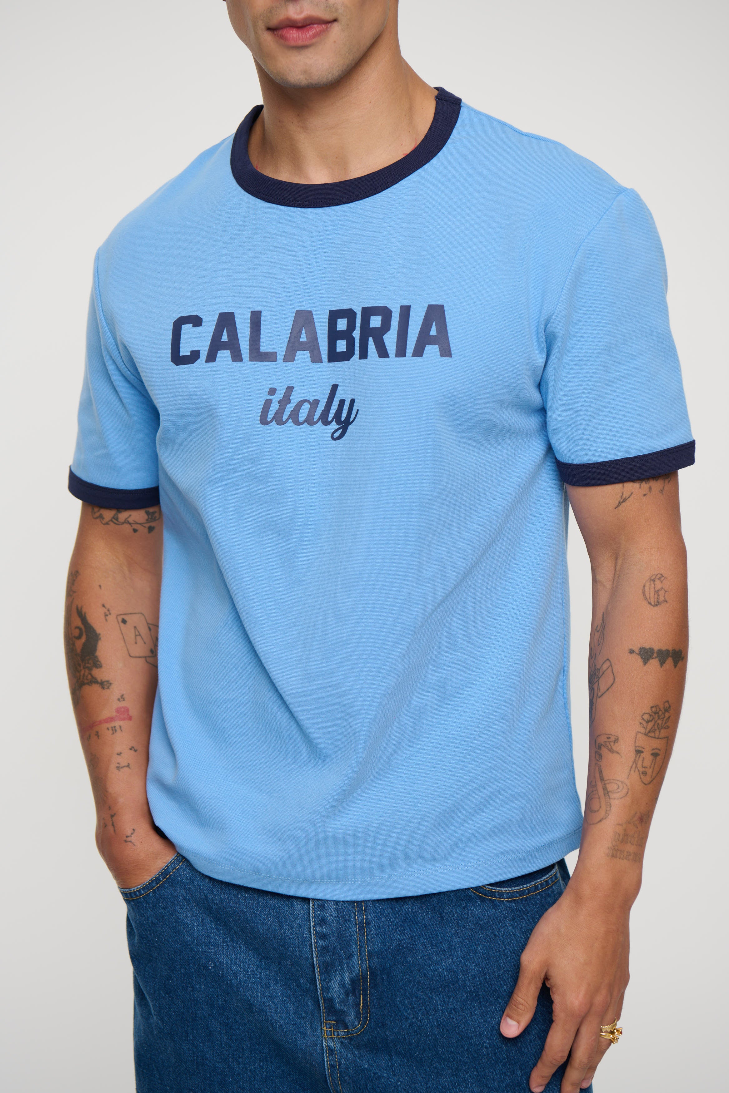 Charlie Ringer Tee Calabria