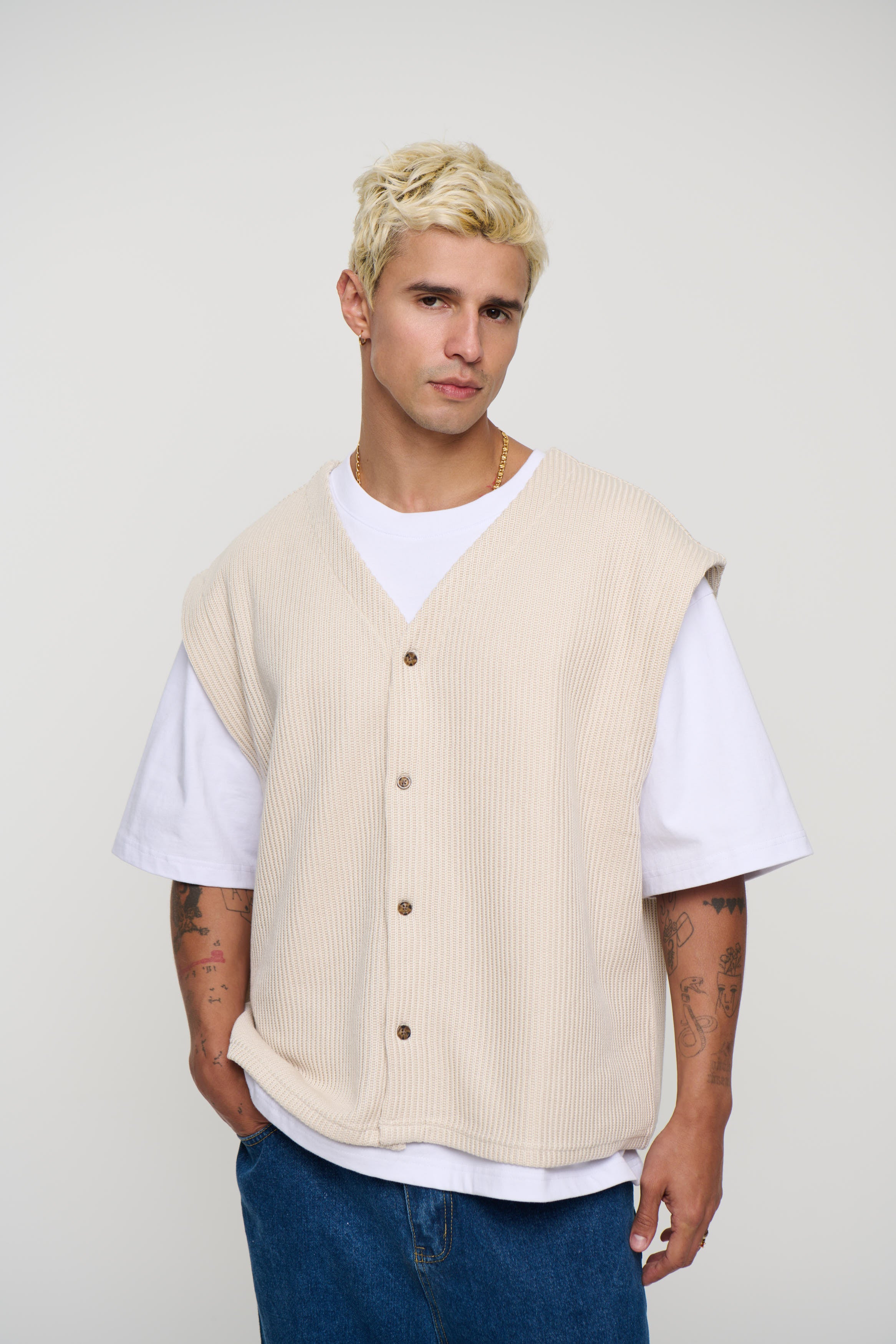 Cassius Knitted Vest Sand