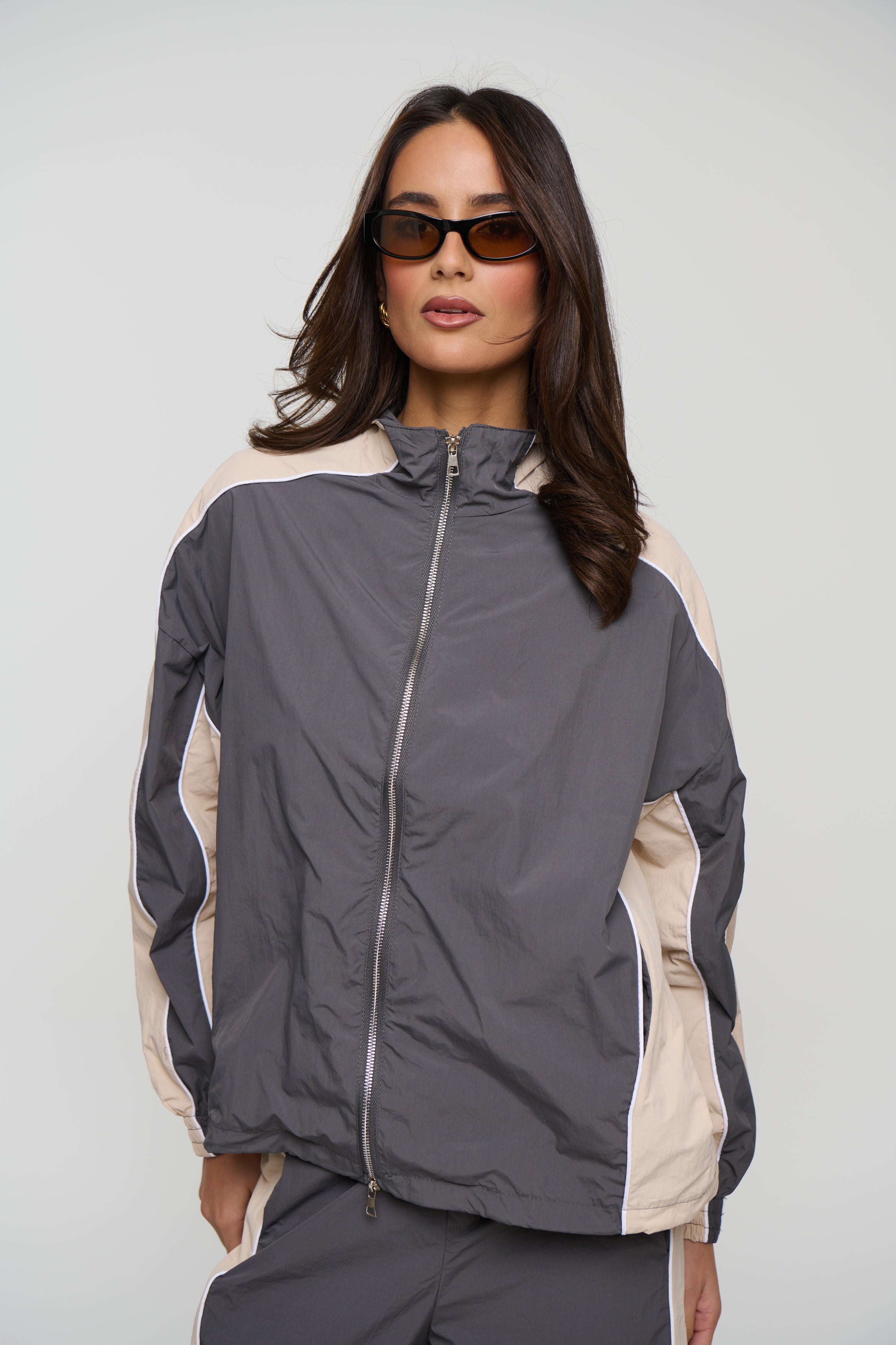 Cleo Windbreaker Grey