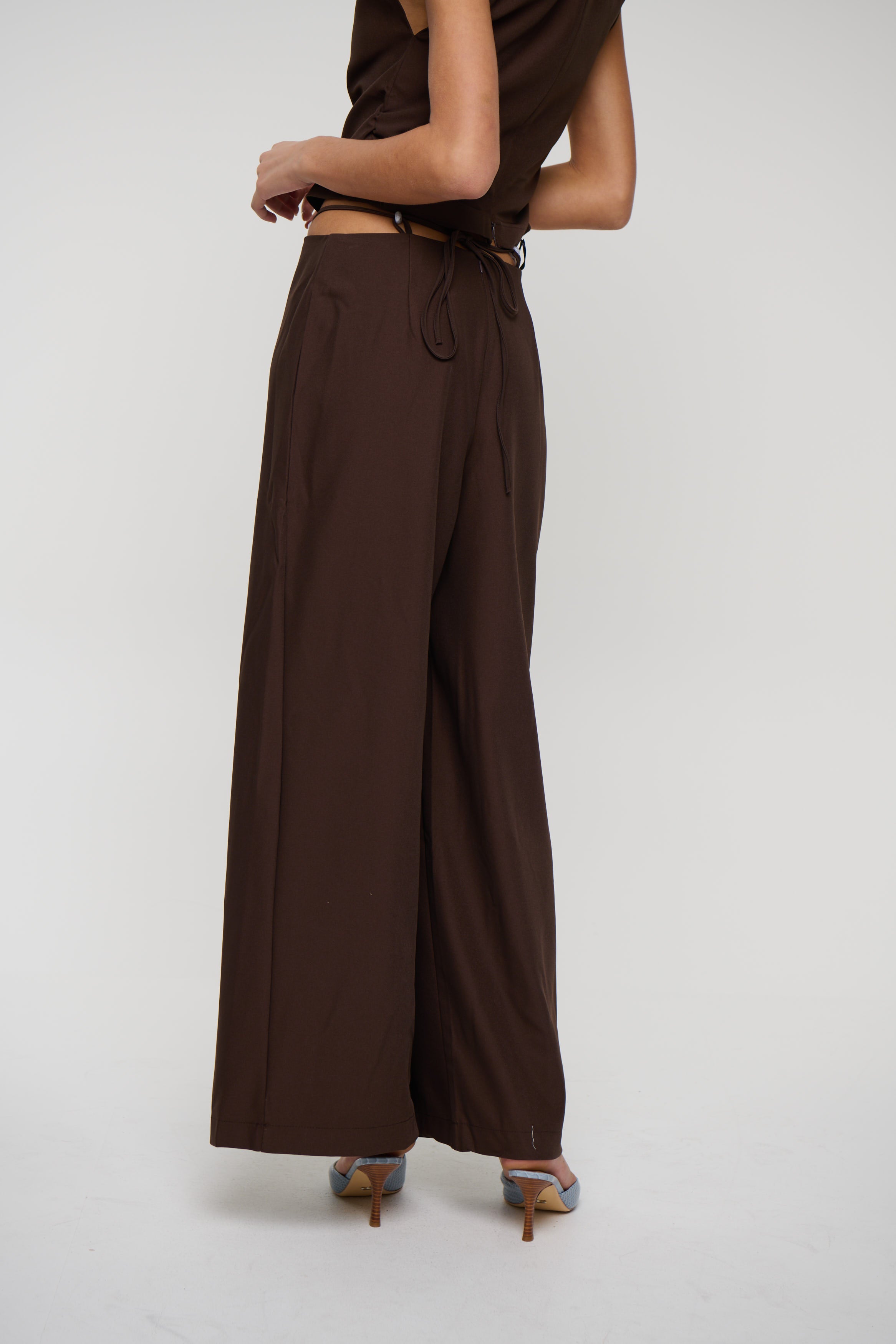 Monica Pant Chocolate