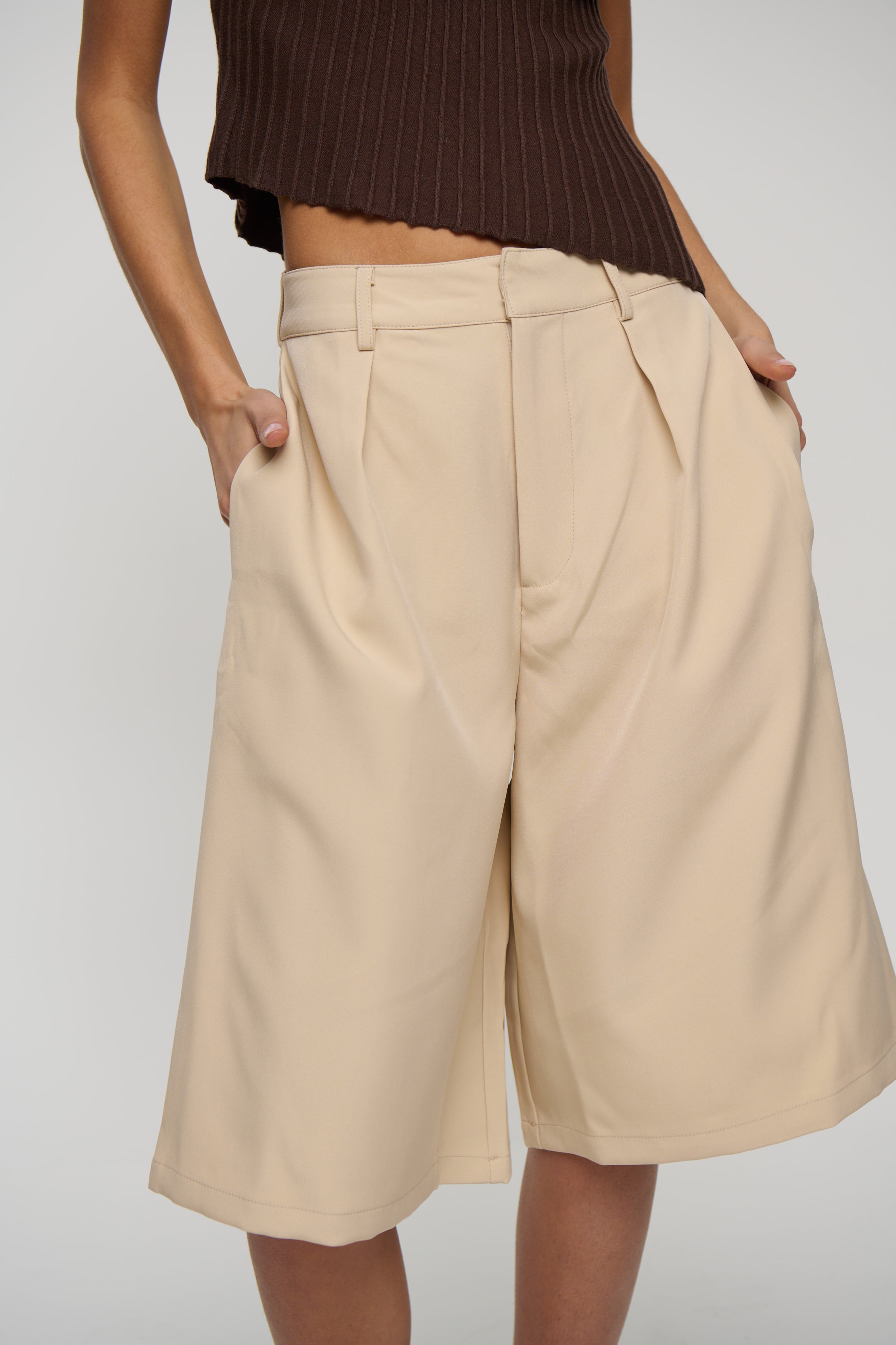 Roni Long Short Sand