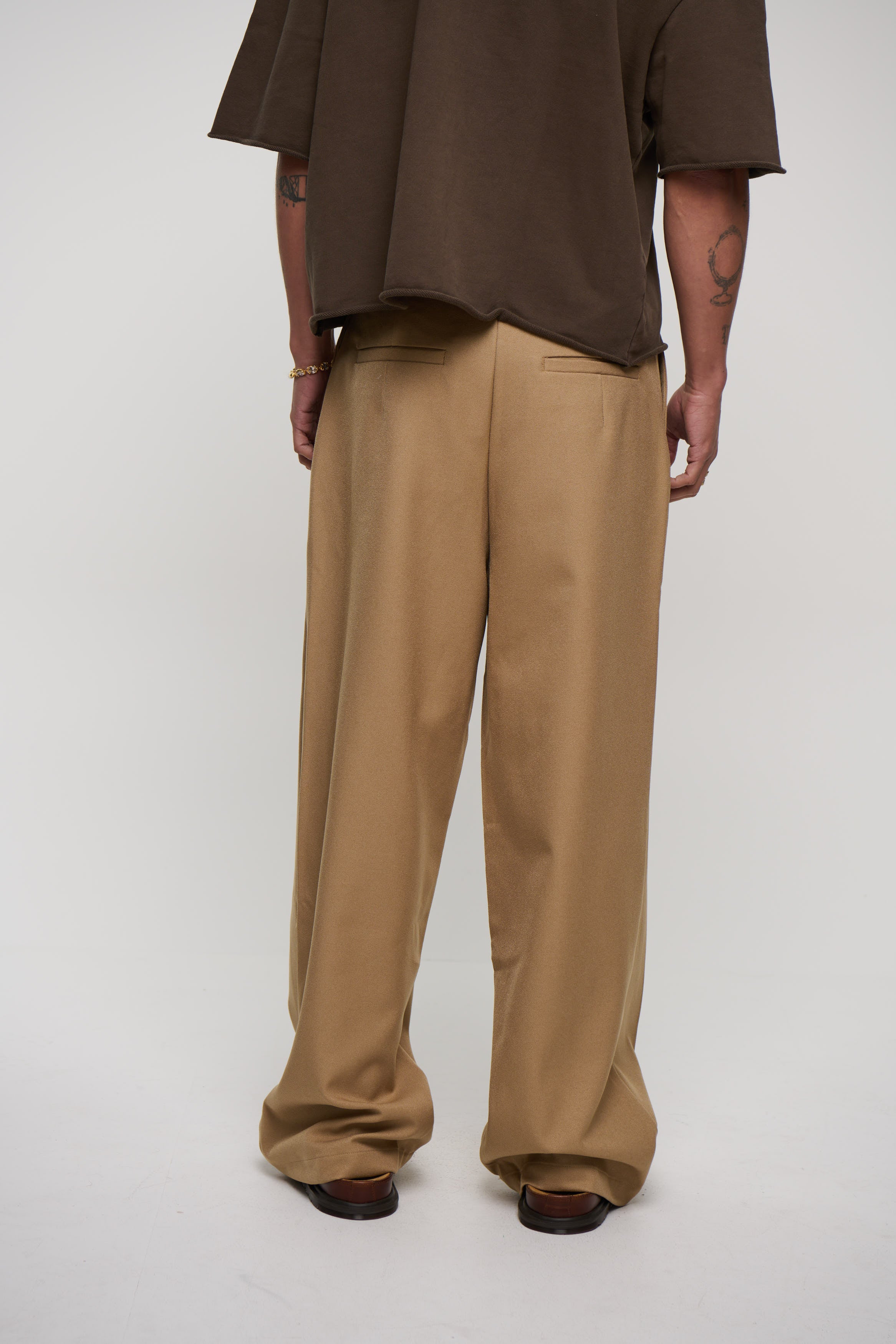 Josh Baggy Pant Sand