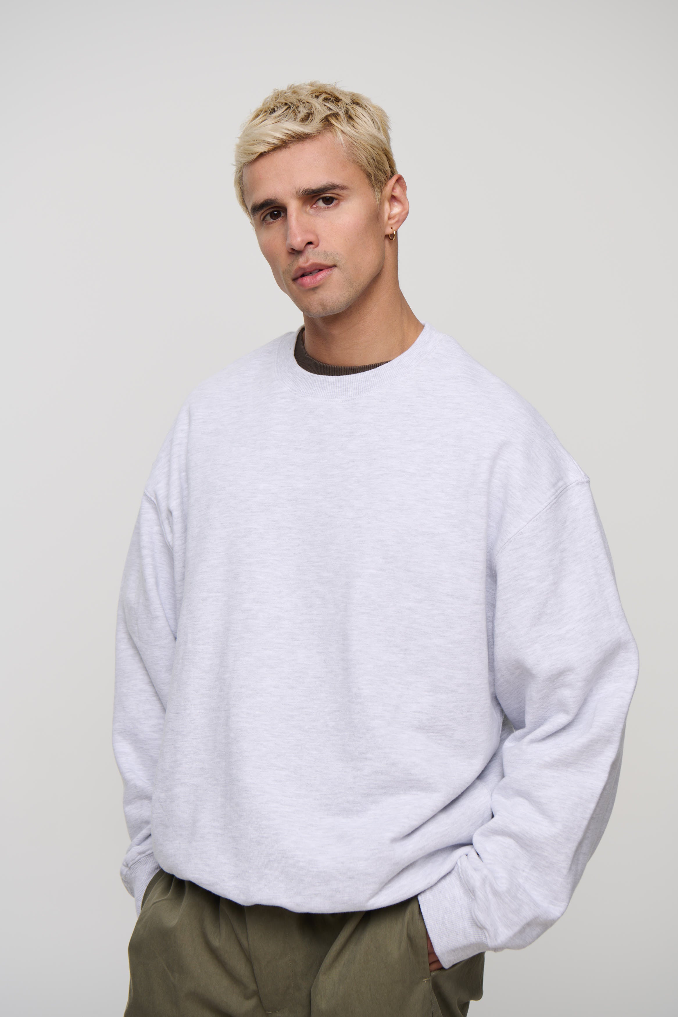 Caddy Crew Jumper White Marle
