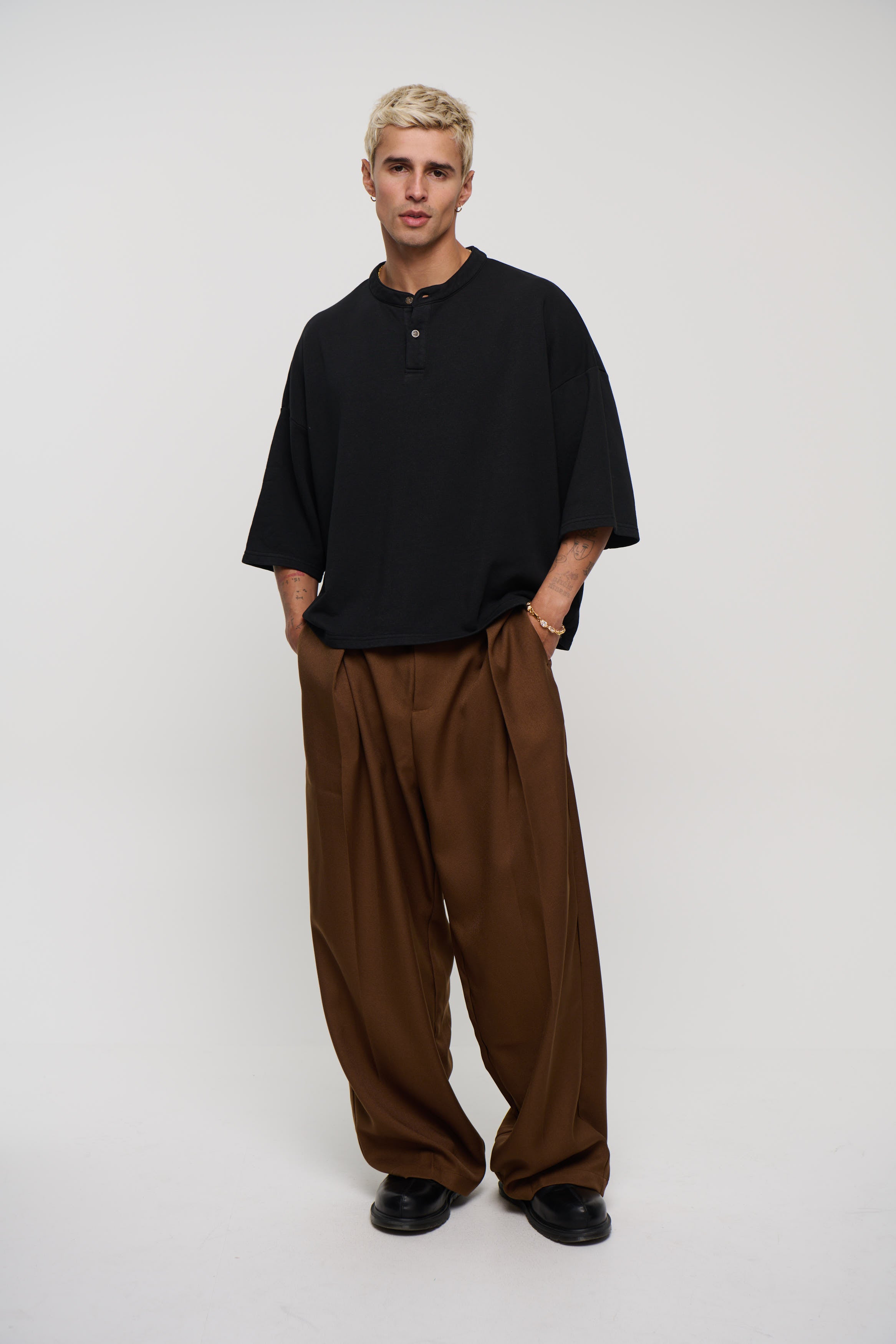 Fleece Crop Henley Tee Black