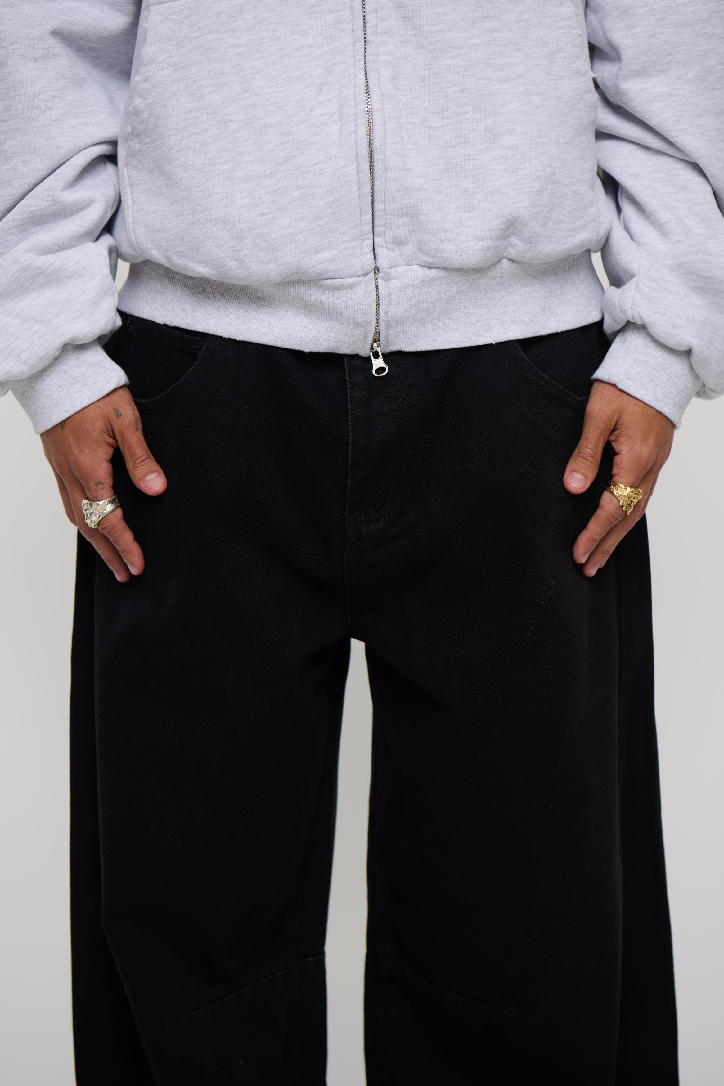 Silv Baggy Drawstring Denim Black