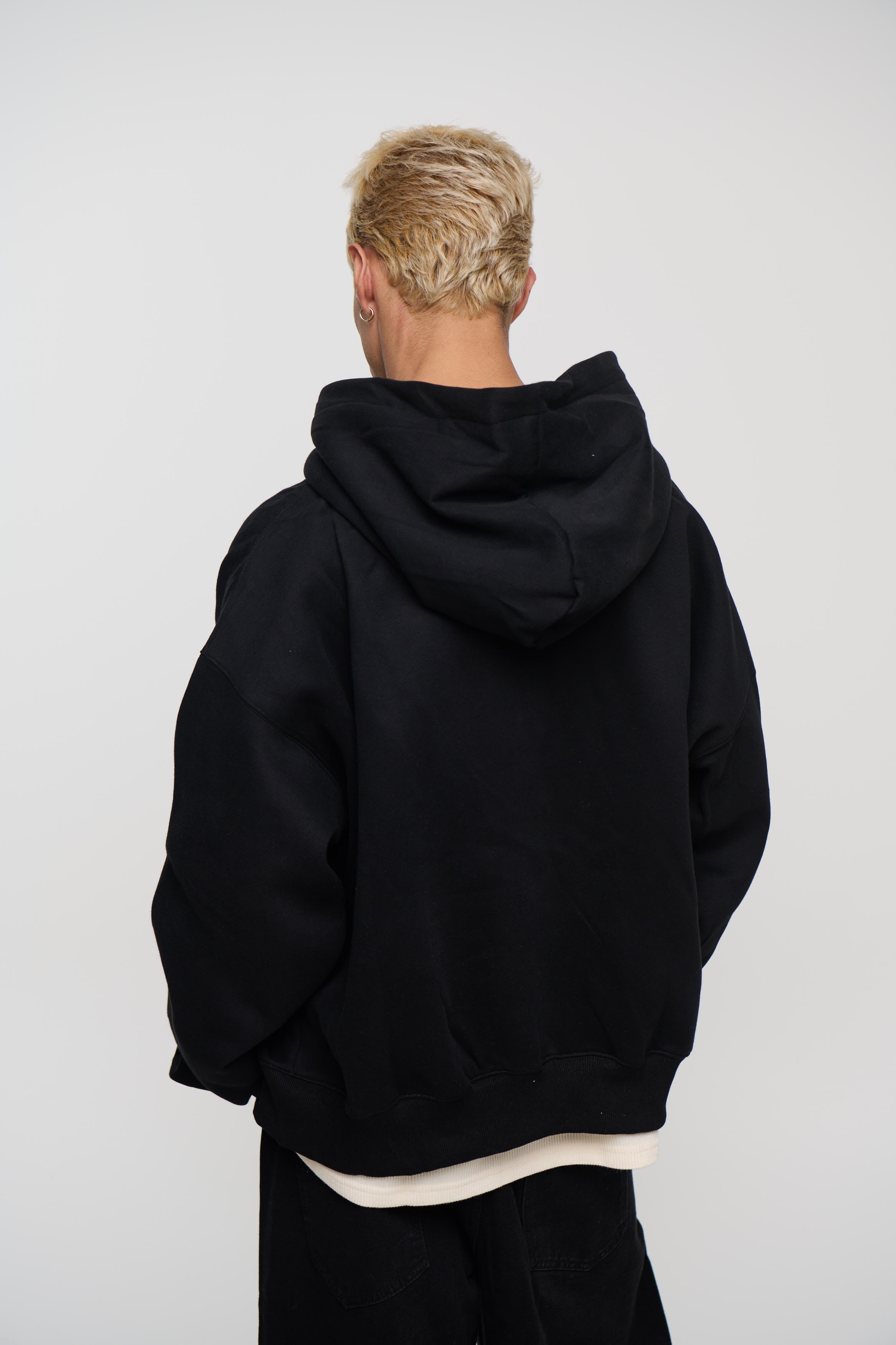 Roman Zip Hoodie Black