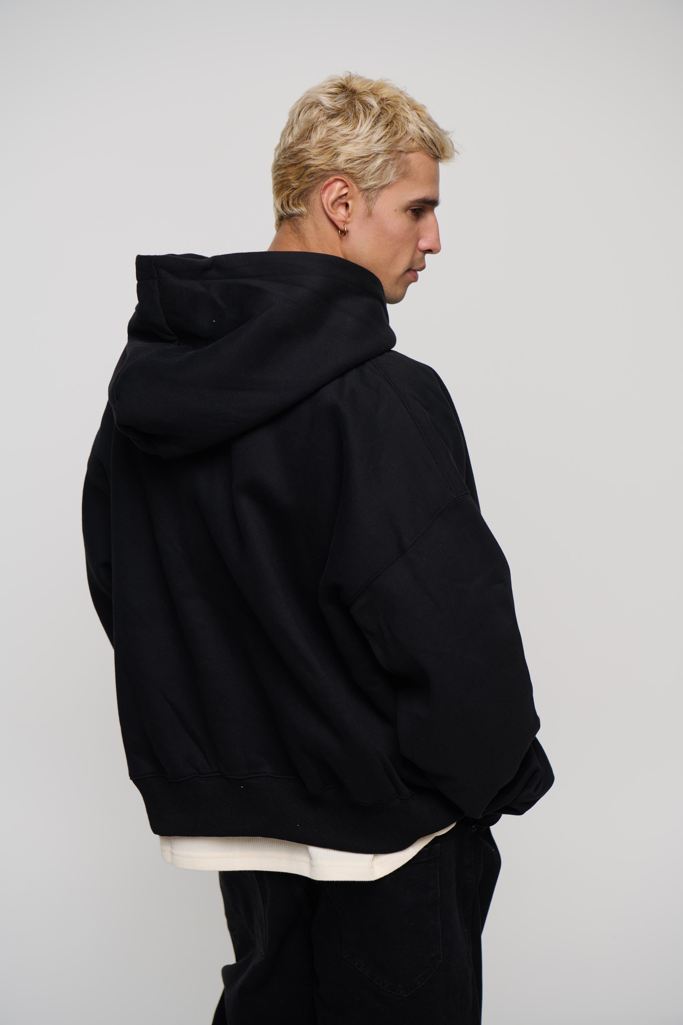 Roman Zip Hoodie Black