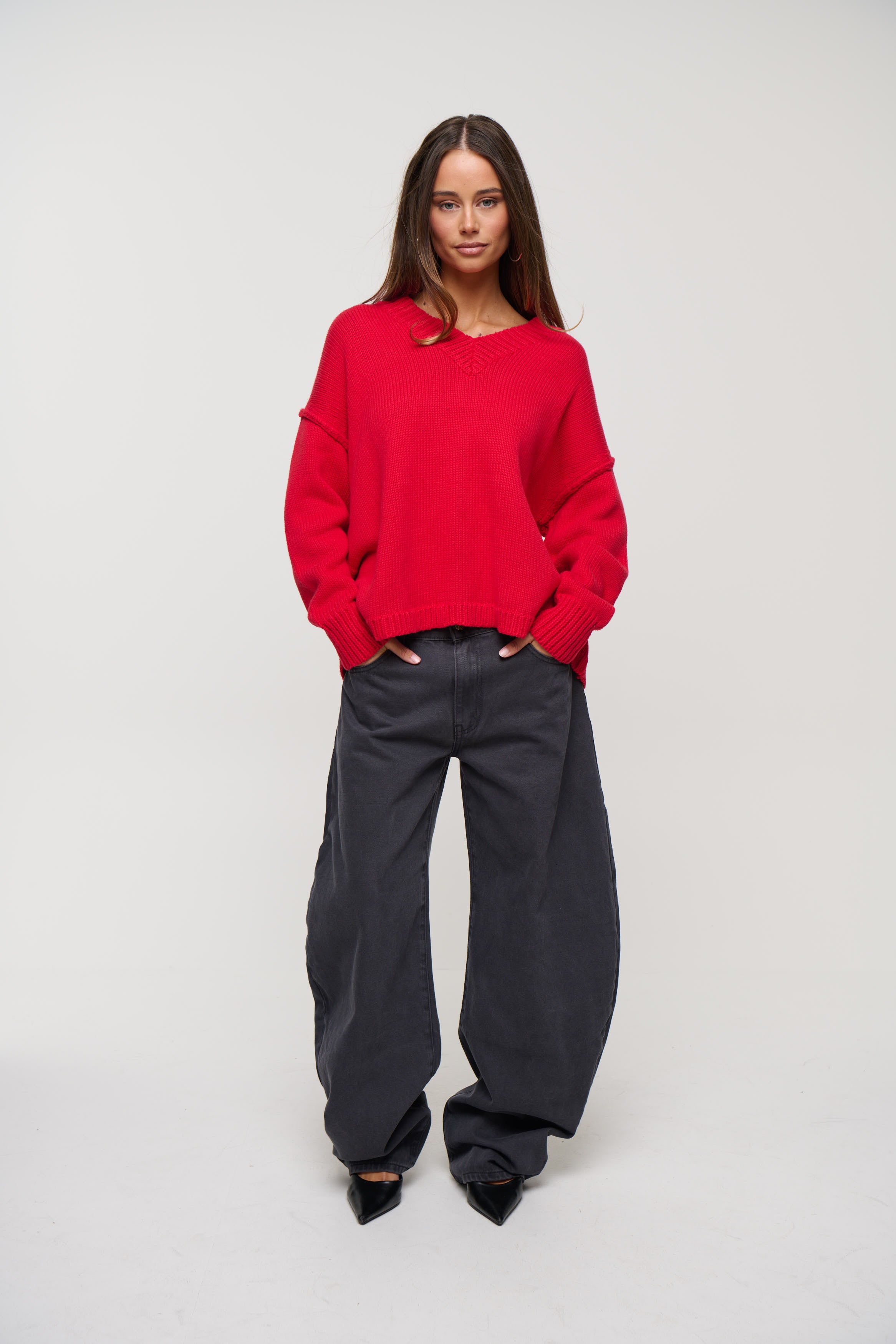 Willow V Neck Knit Cherry