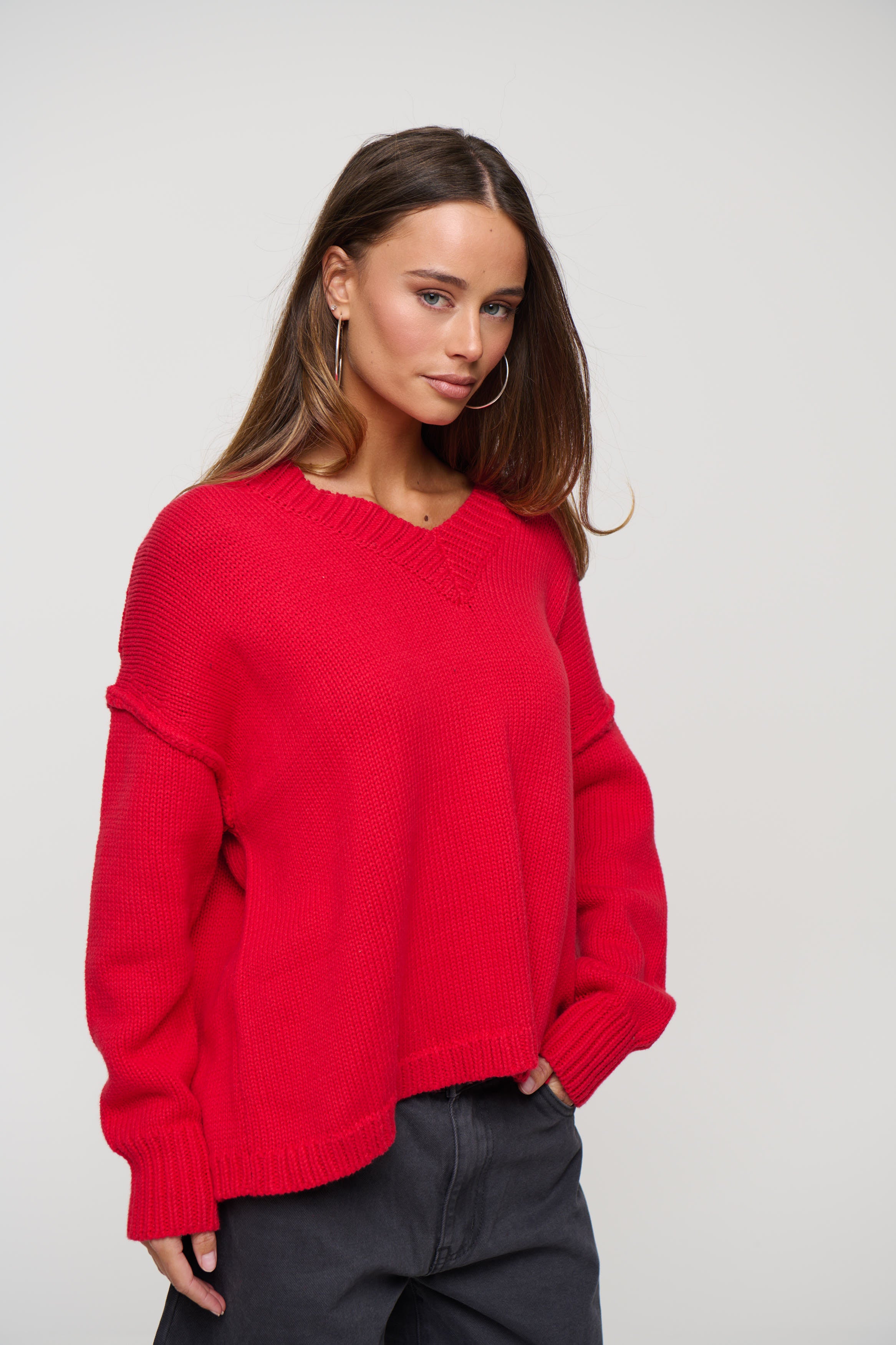 Willow V Neck Knit Cherry