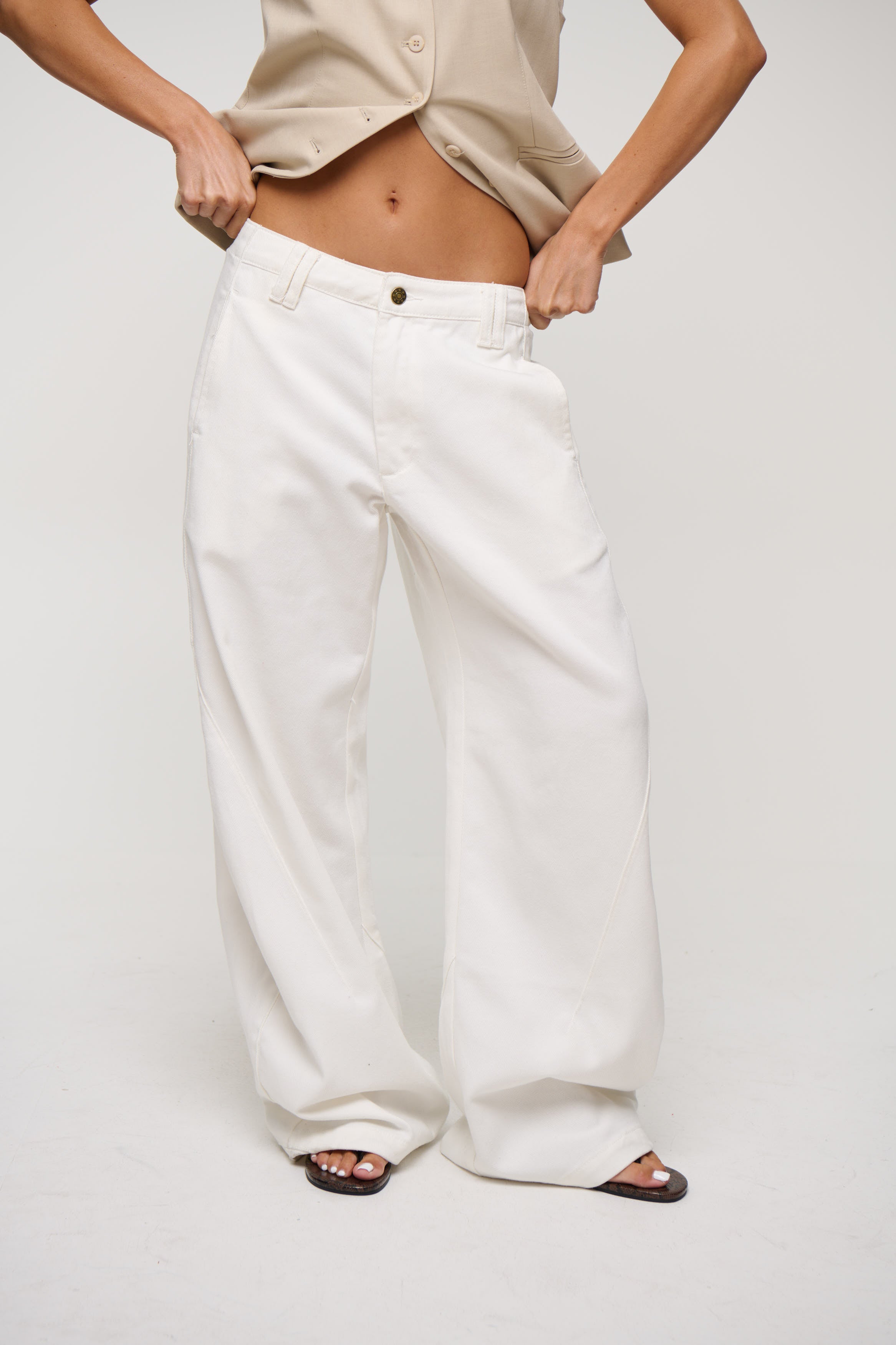 Sideline Jean Porcelain