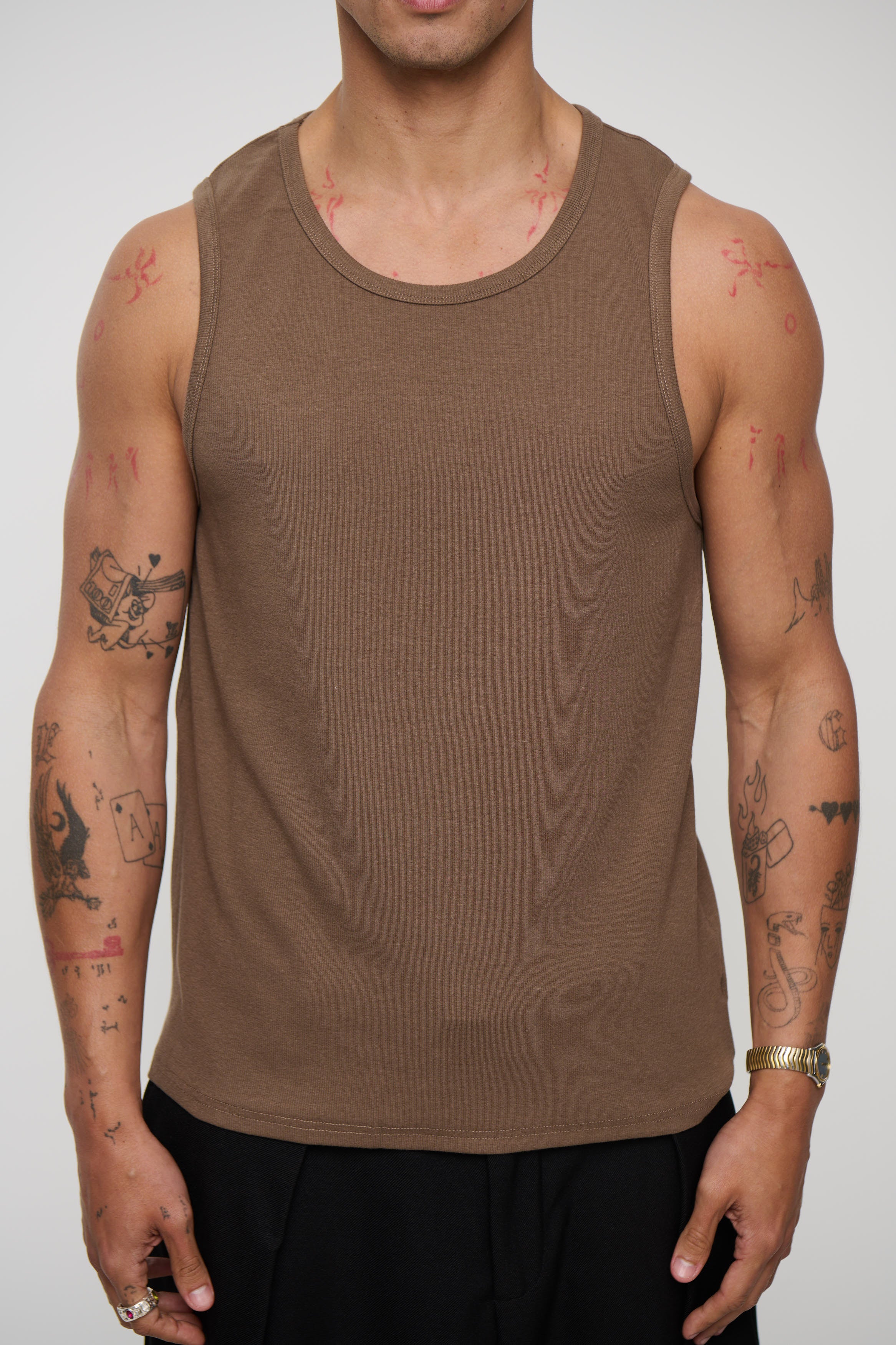 Declan Fitted Tank Choc