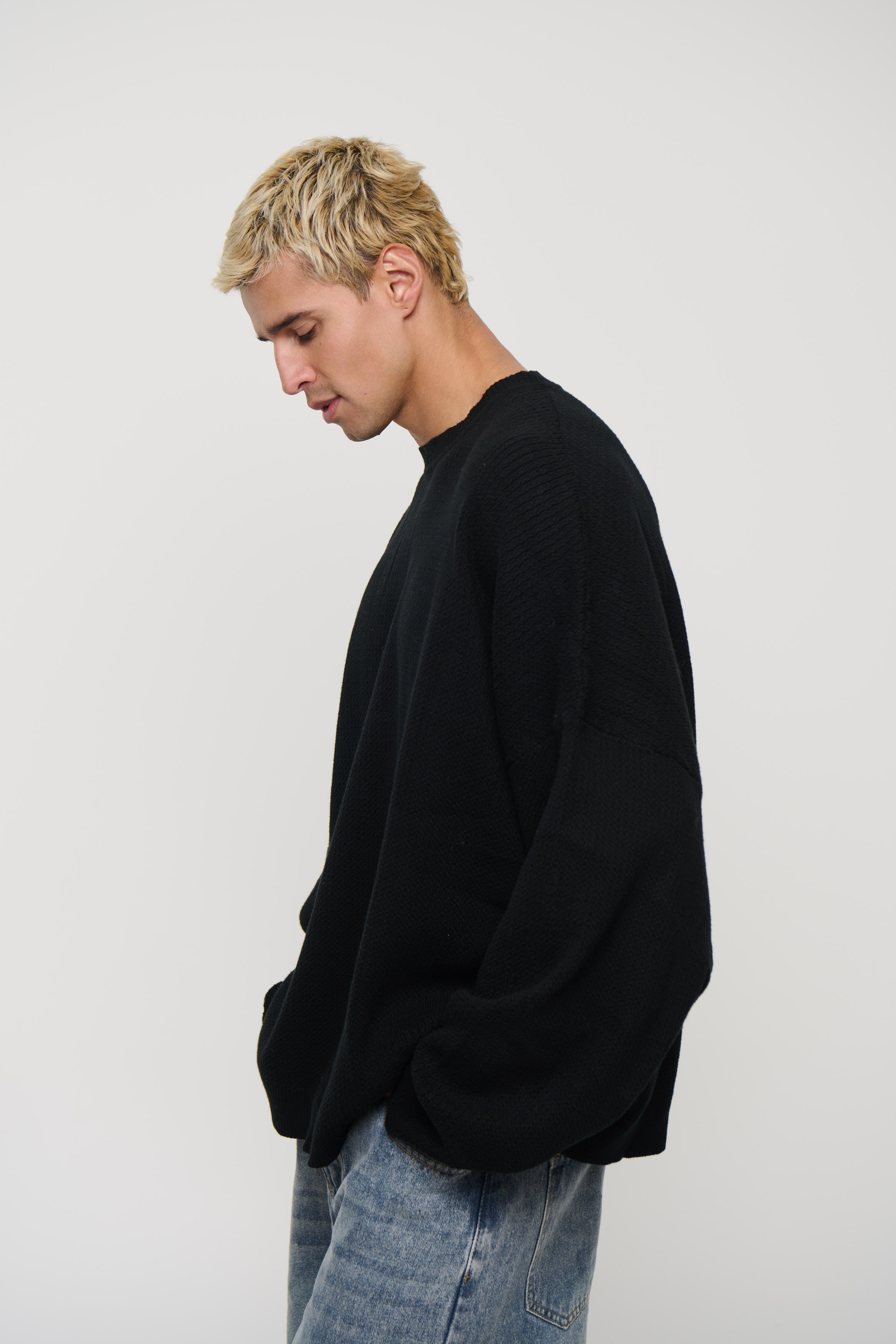 NTH Long Sleeve Knit Black