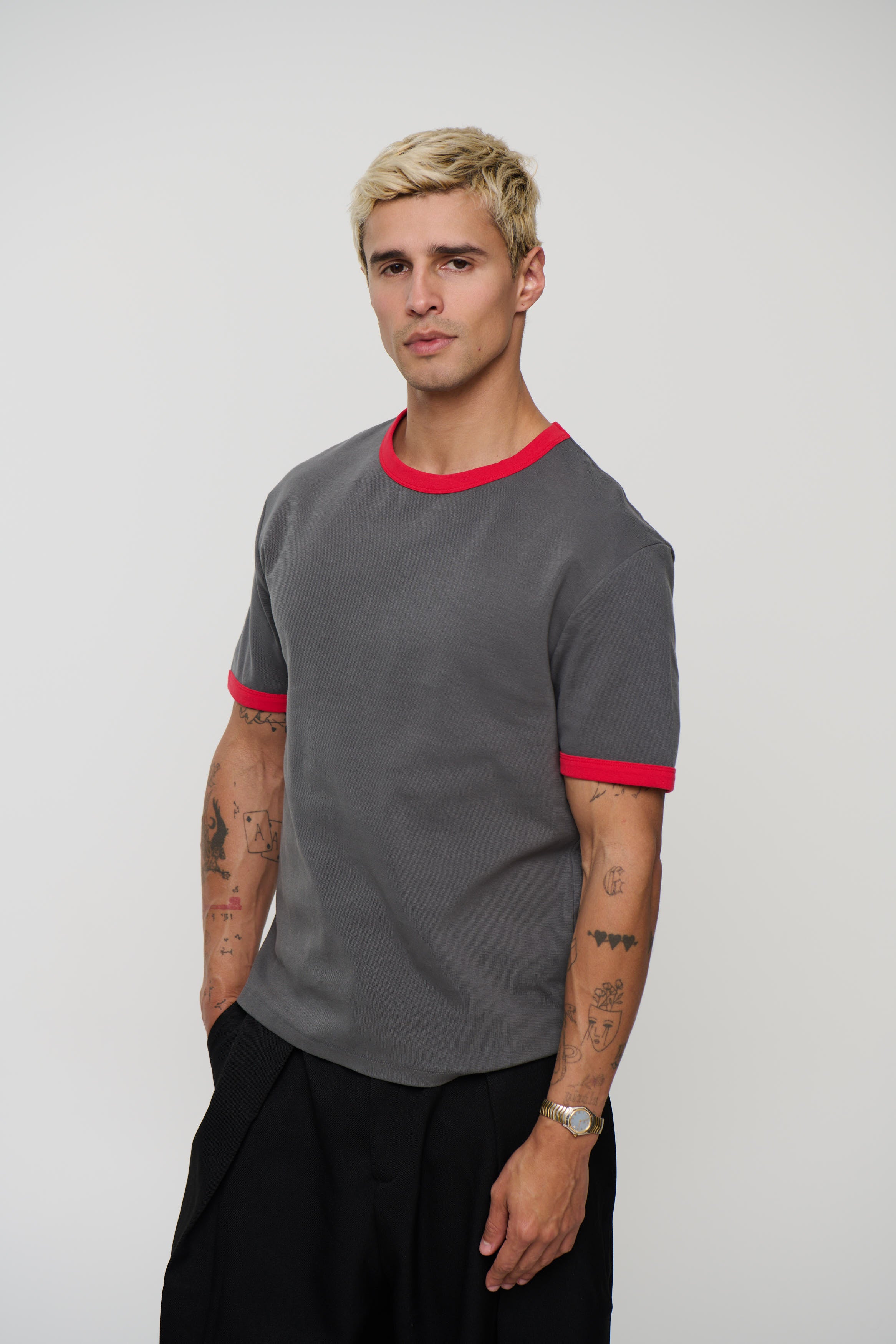 Charlie Ringer Tee Dark Grey