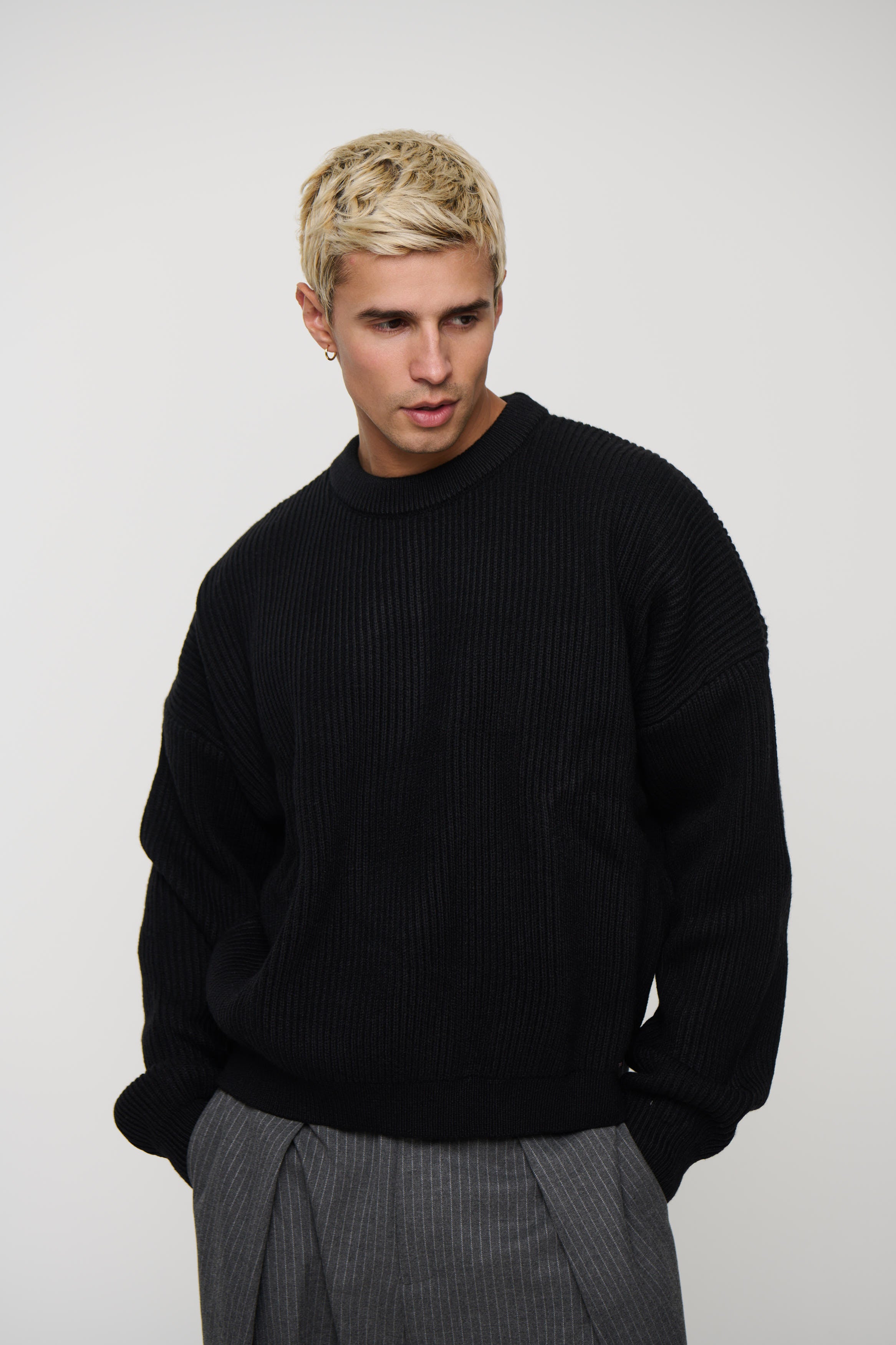 Drop Sleeve Heavy Knit Black